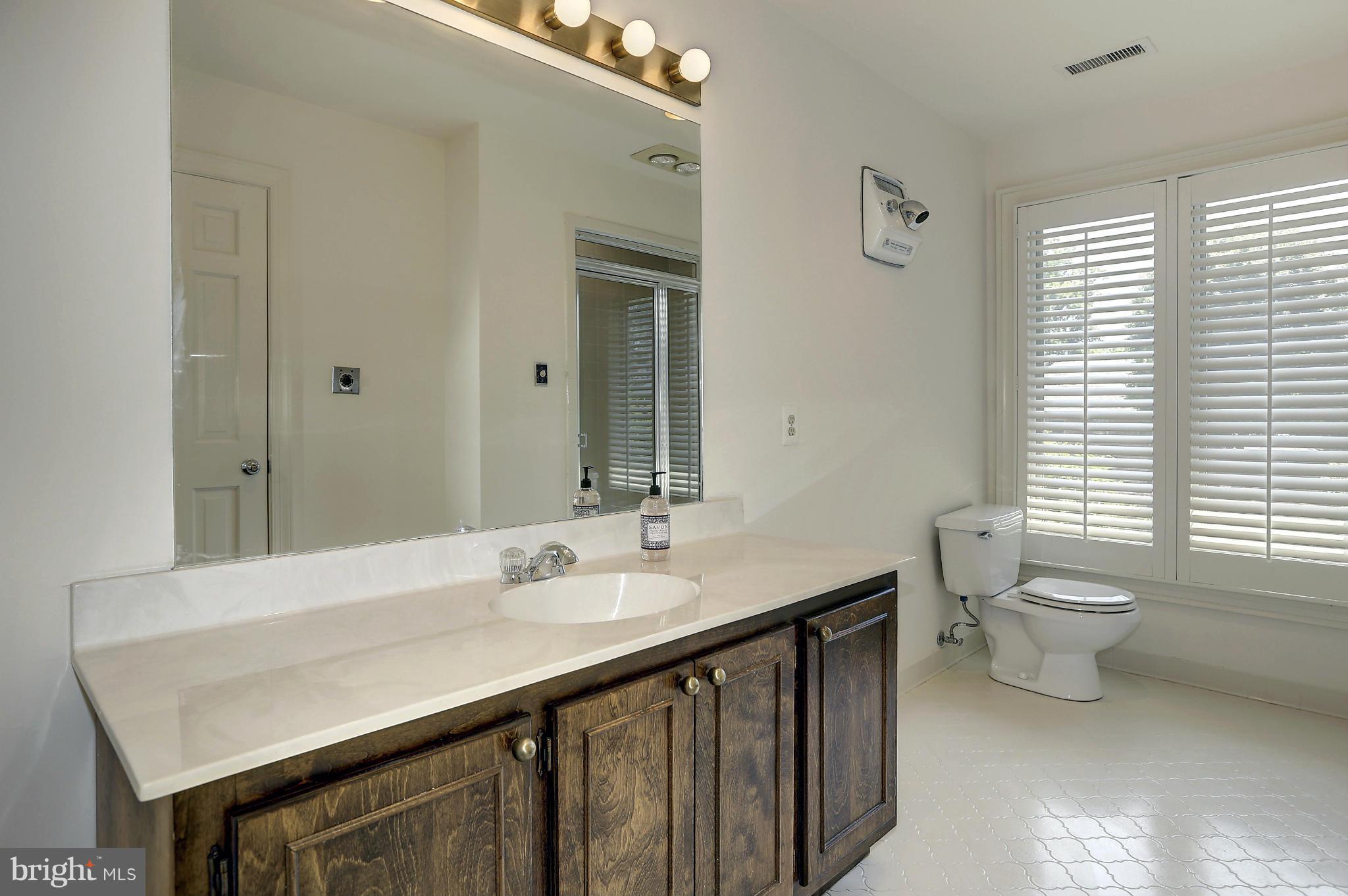 WESTMORELAND HILLS - Residential