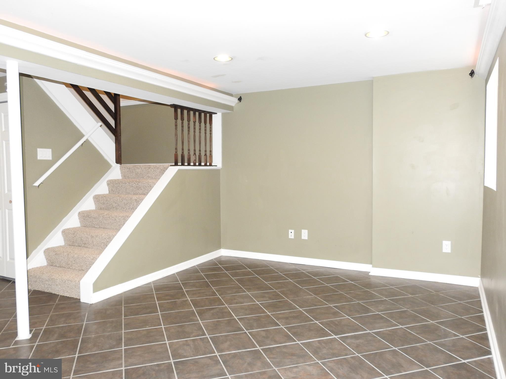 CHESTERFIELD - Residential