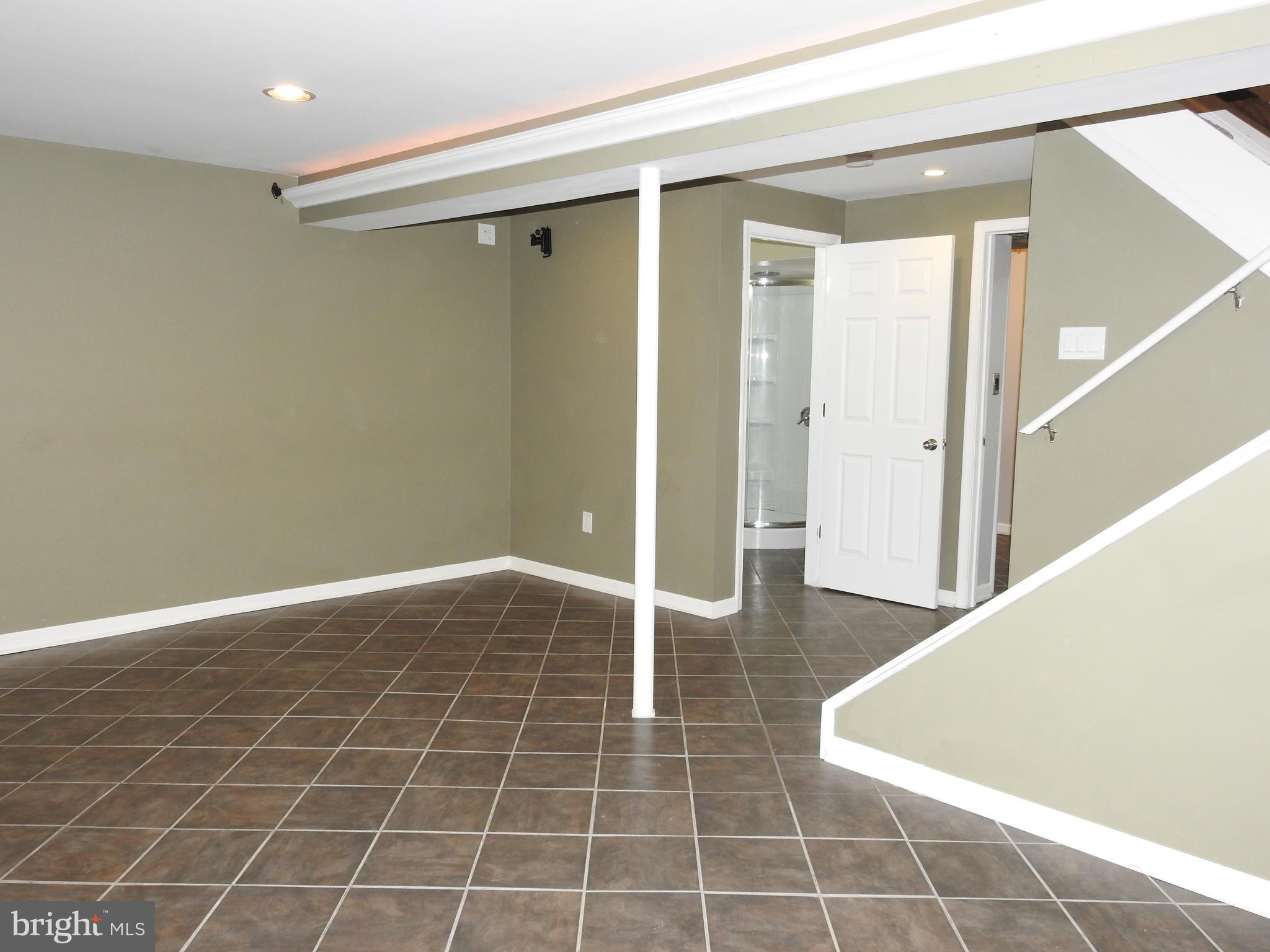 CHESTERFIELD - Residential