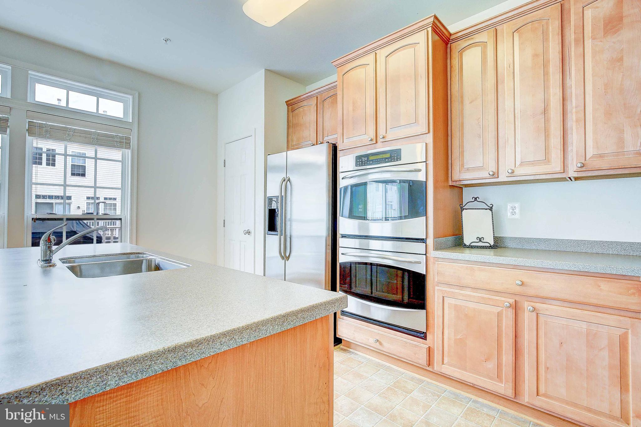 VILLAGES OF DORCHESTER - Residential