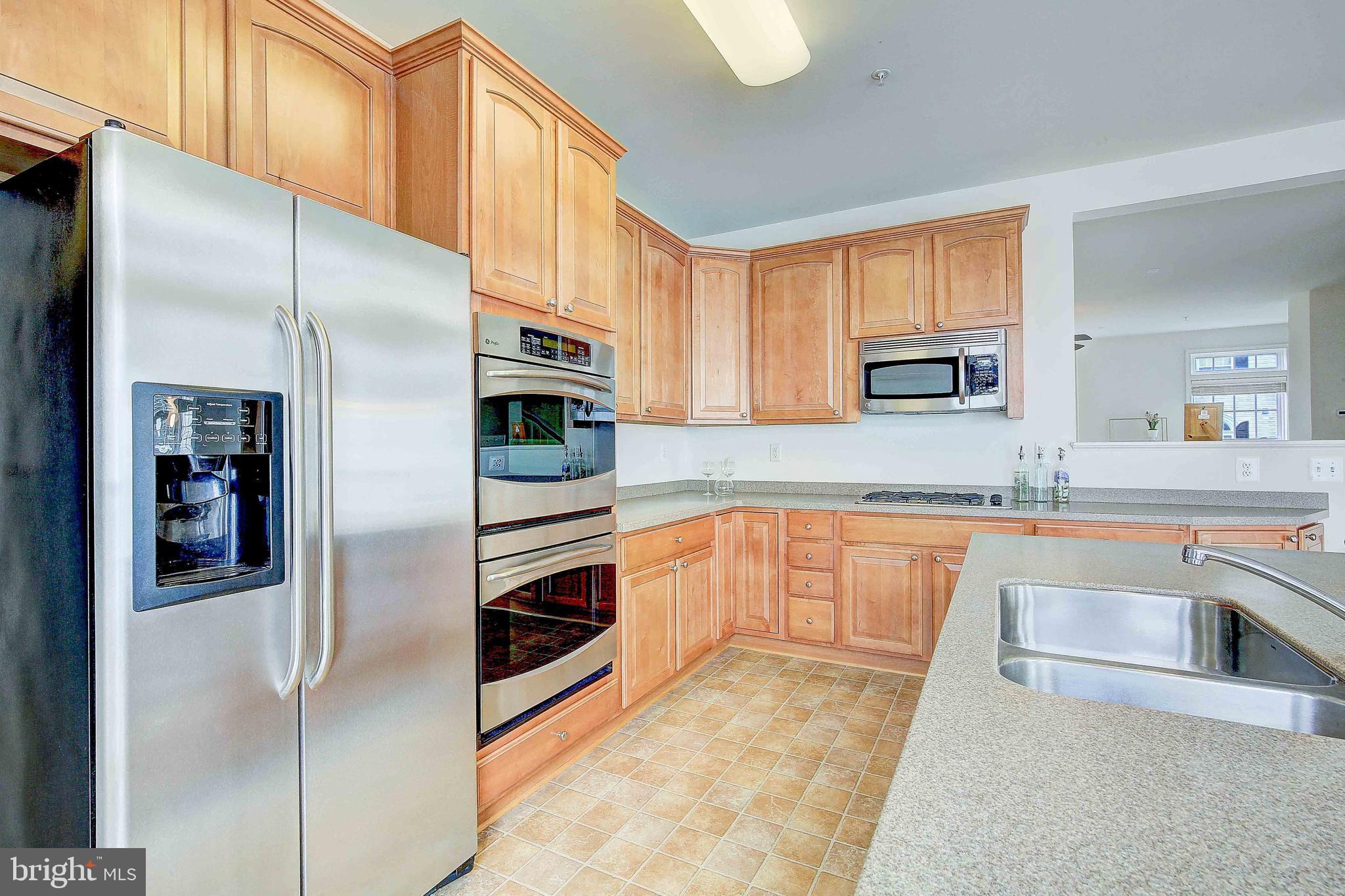 VILLAGES OF DORCHESTER - Residential