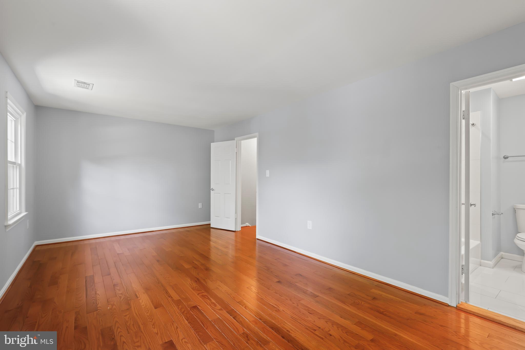 WOODLYNNE COMMUNITY - Residential