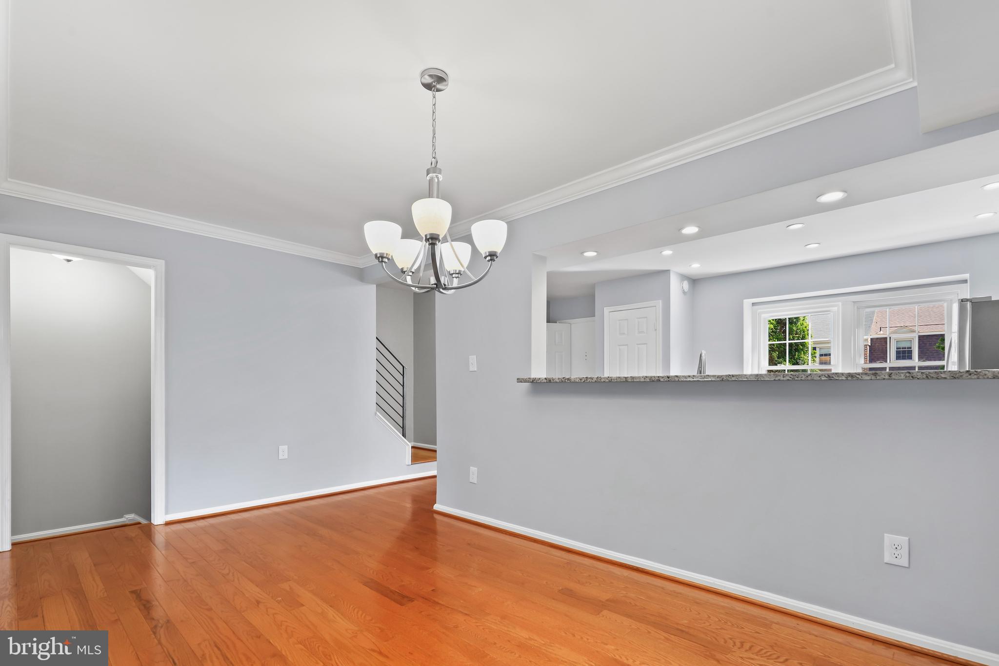 WOODLYNNE COMMUNITY - Residential