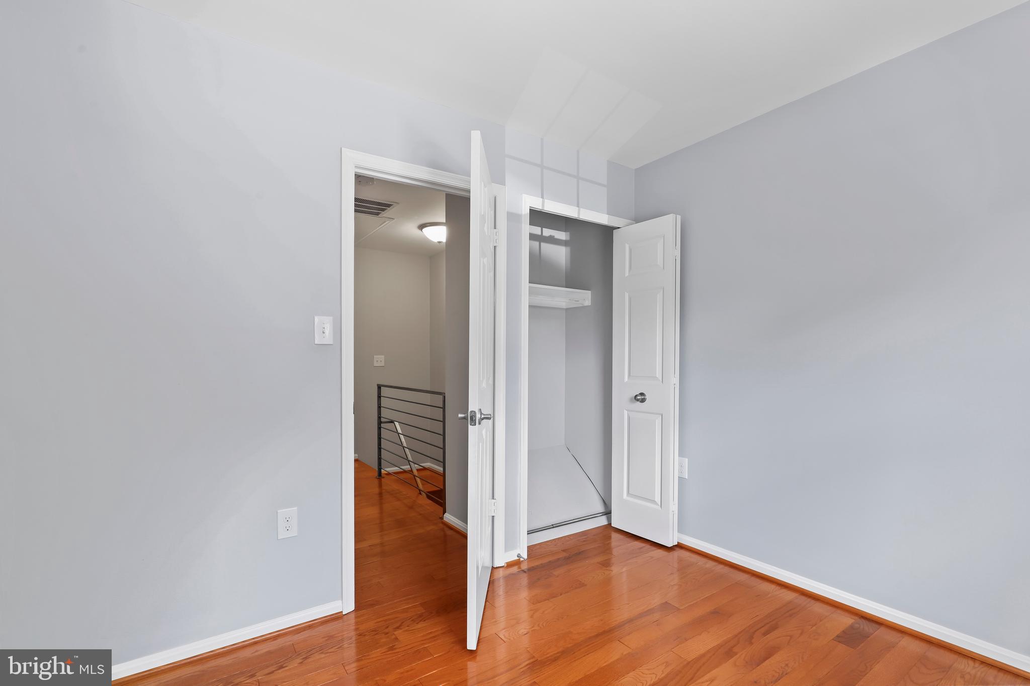 WOODLYNNE COMMUNITY - Residential