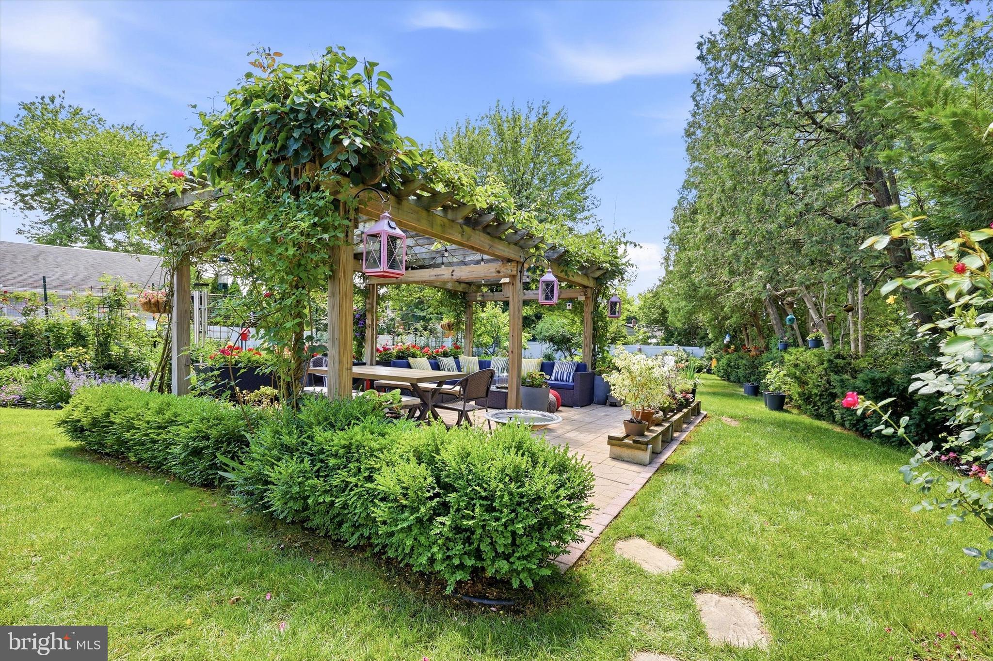 509 OAK DRIVE
