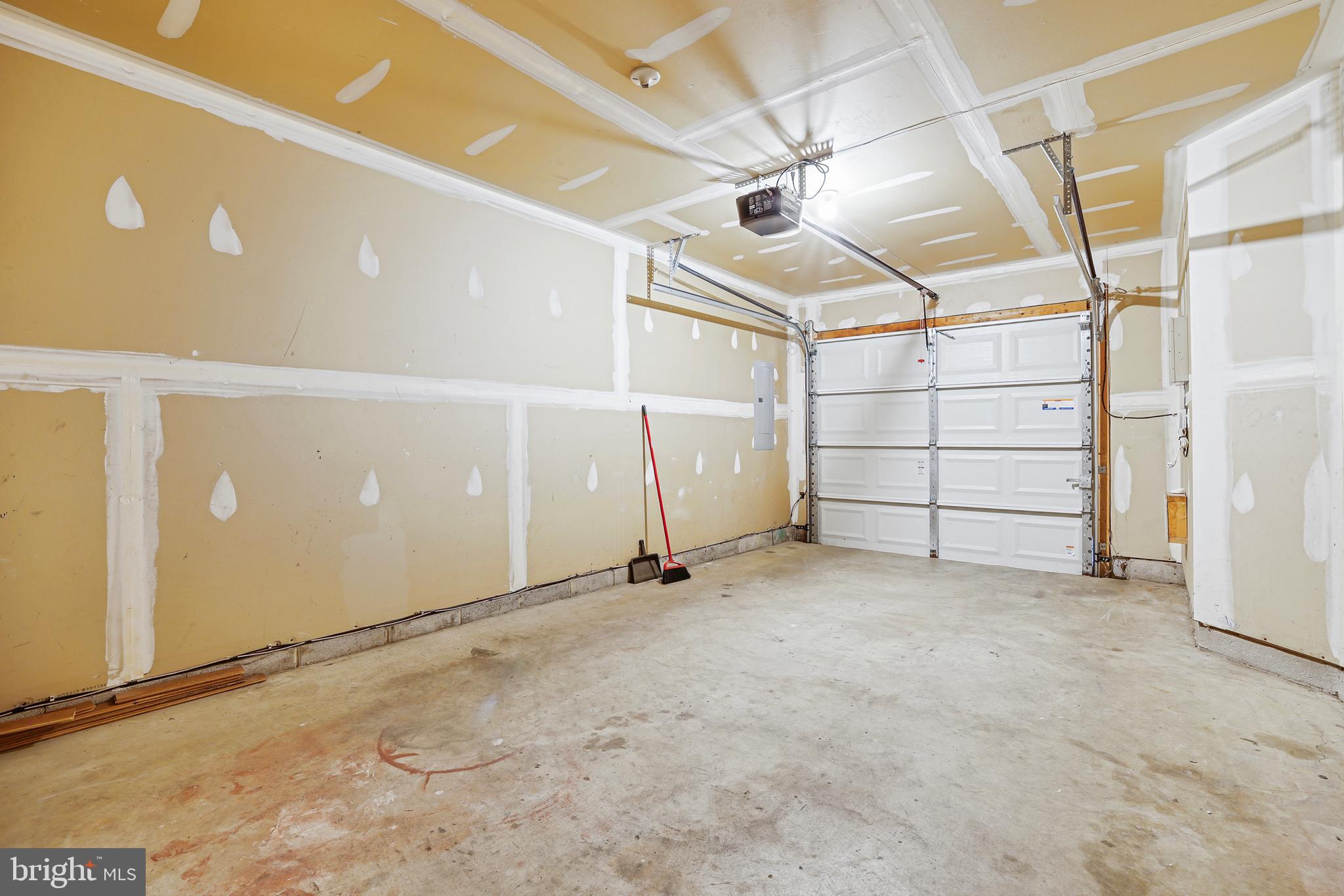 COVINGTON - Residential