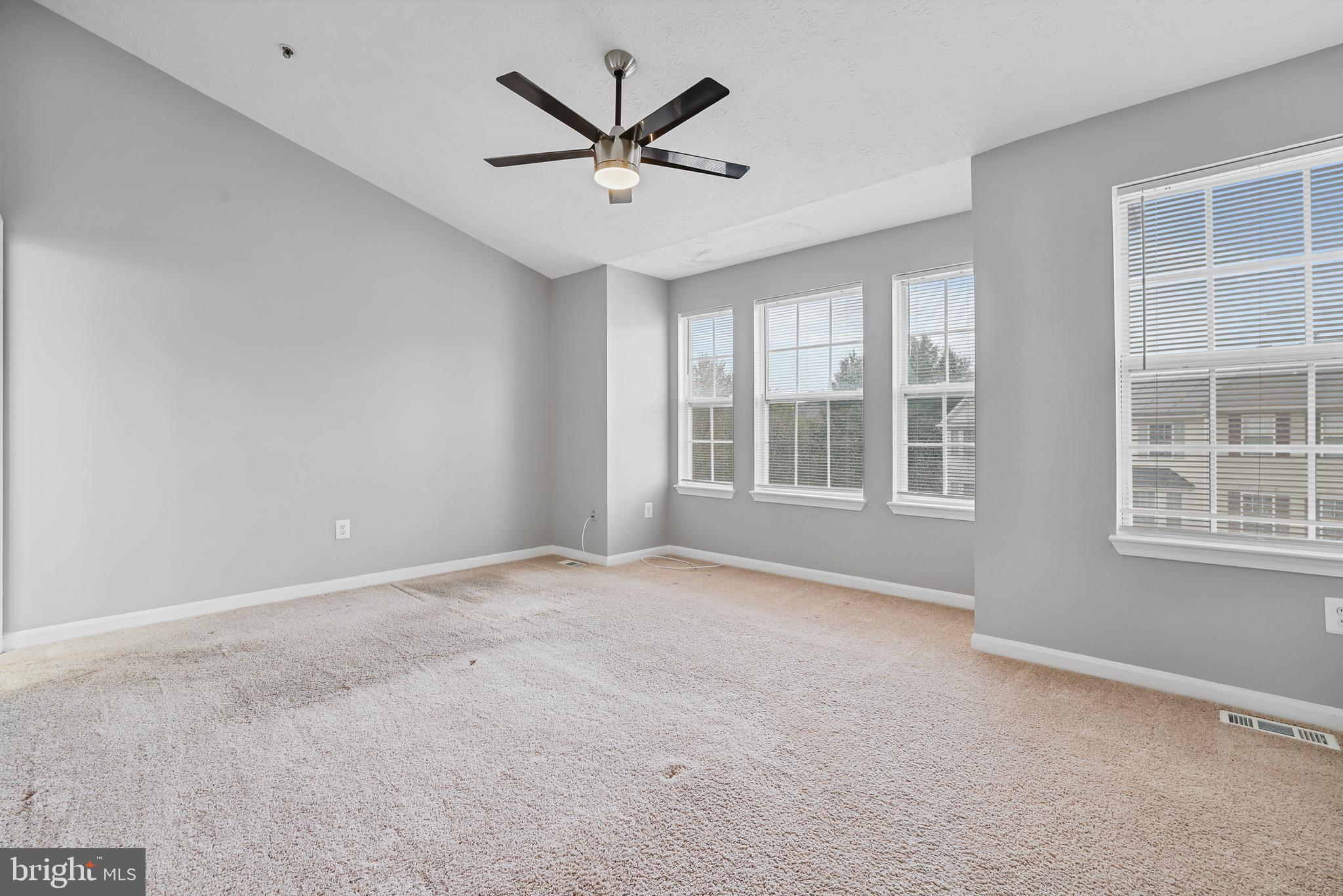 COVINGTON - Residential