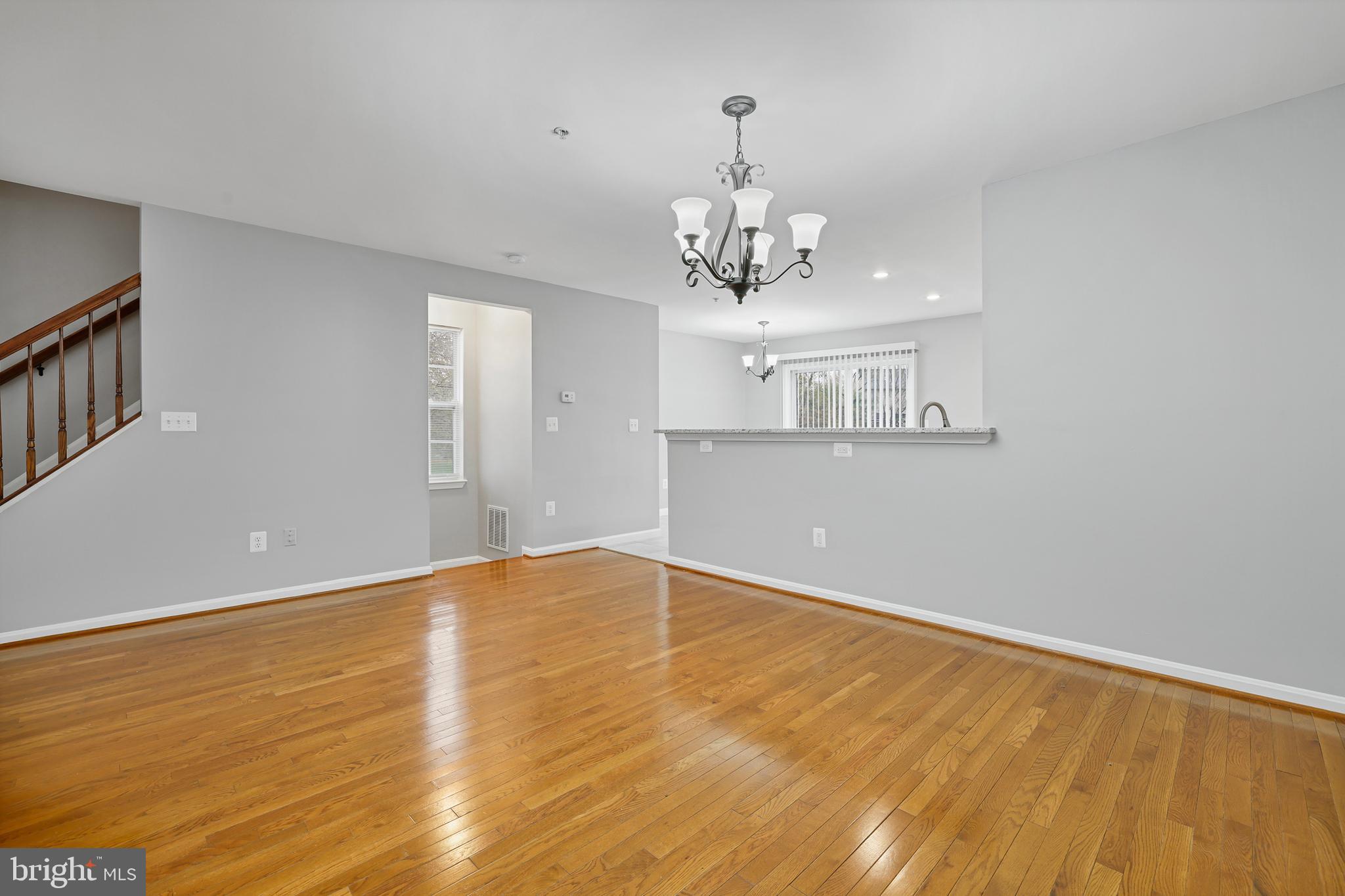 COVINGTON - Residential