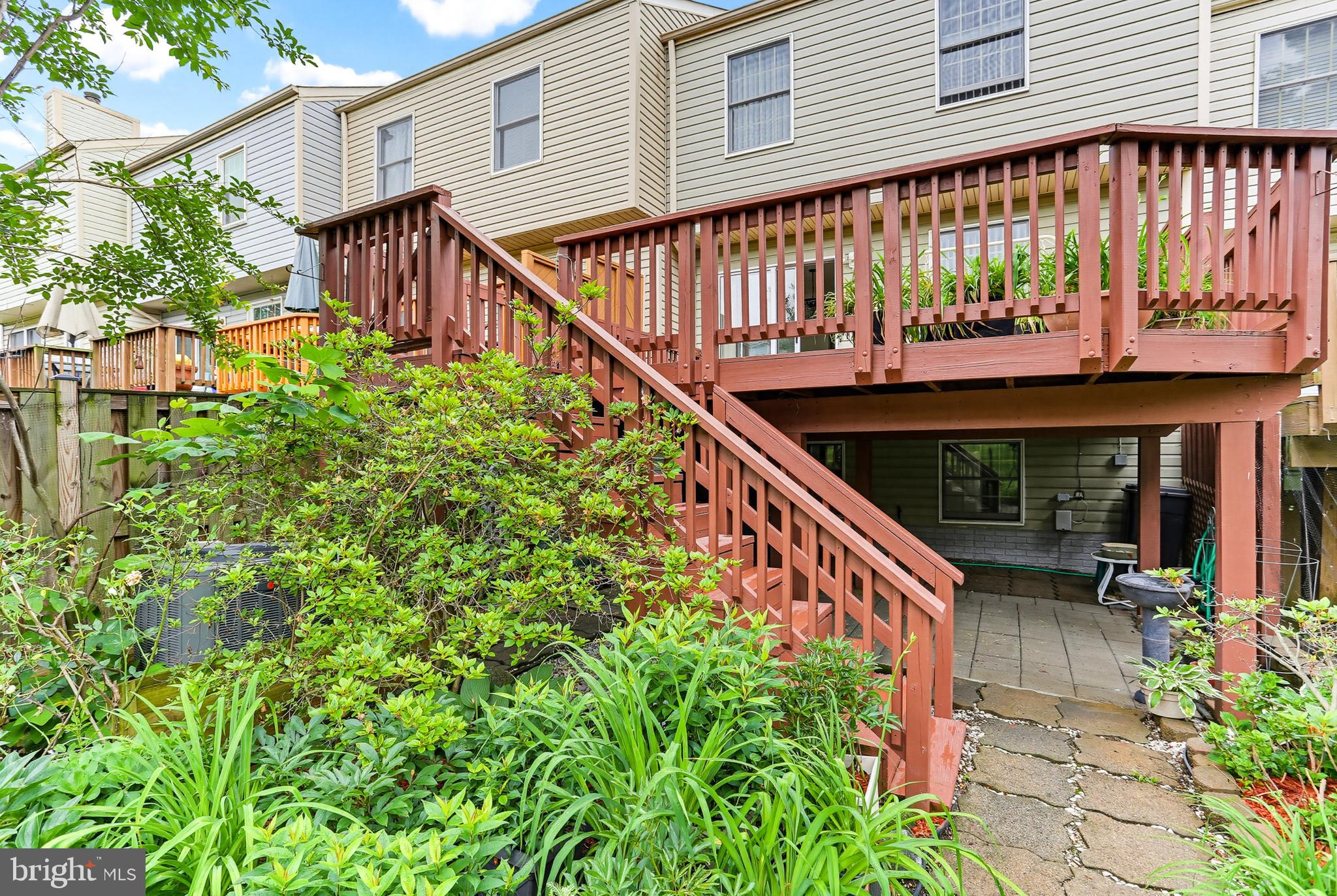 BRIGHTFIELD FARMS - Residential