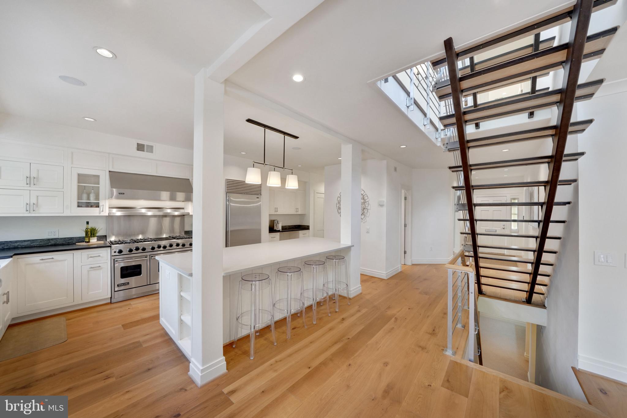 WESLEY HEIGHTS - Residential