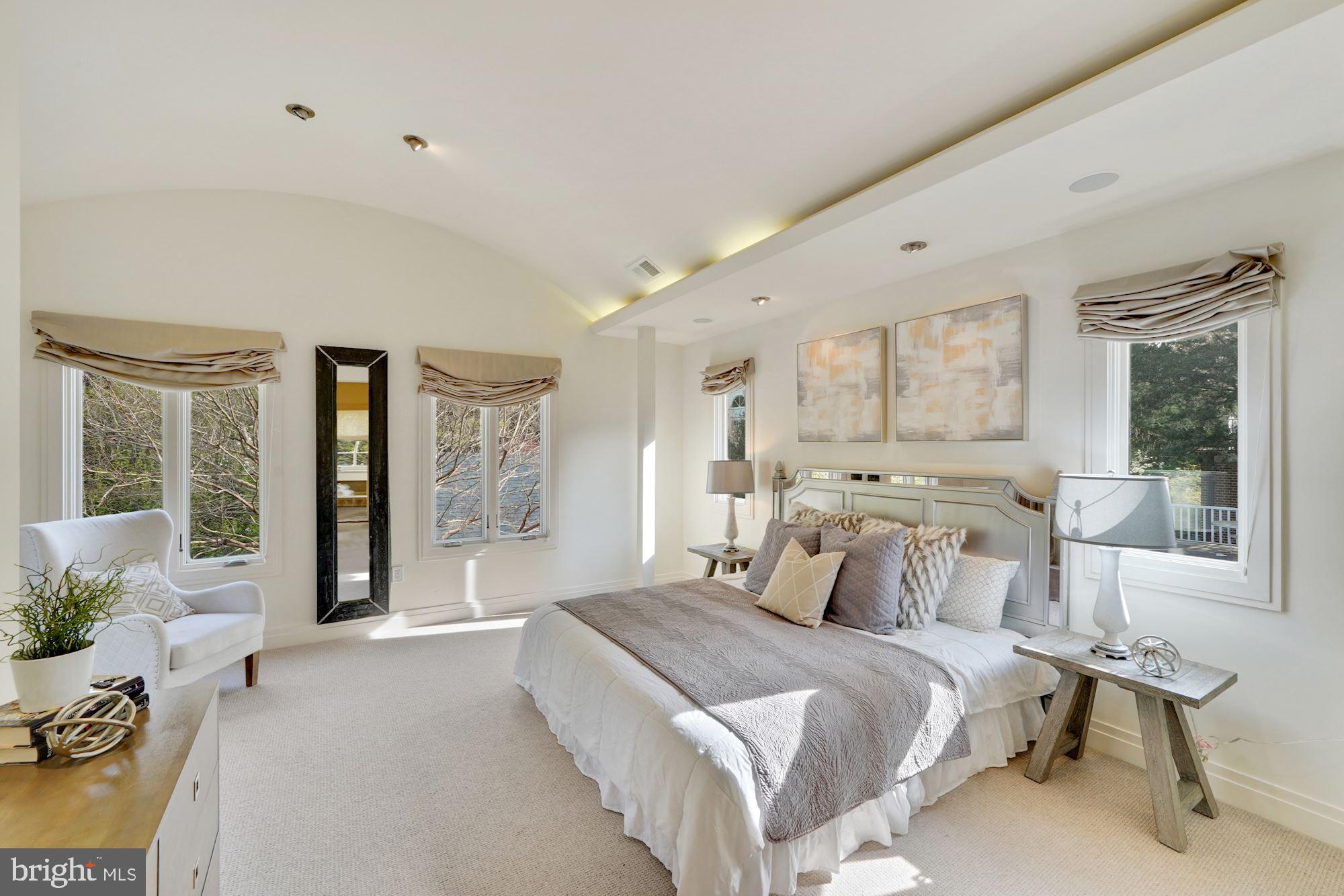 WESLEY HEIGHTS - Residential