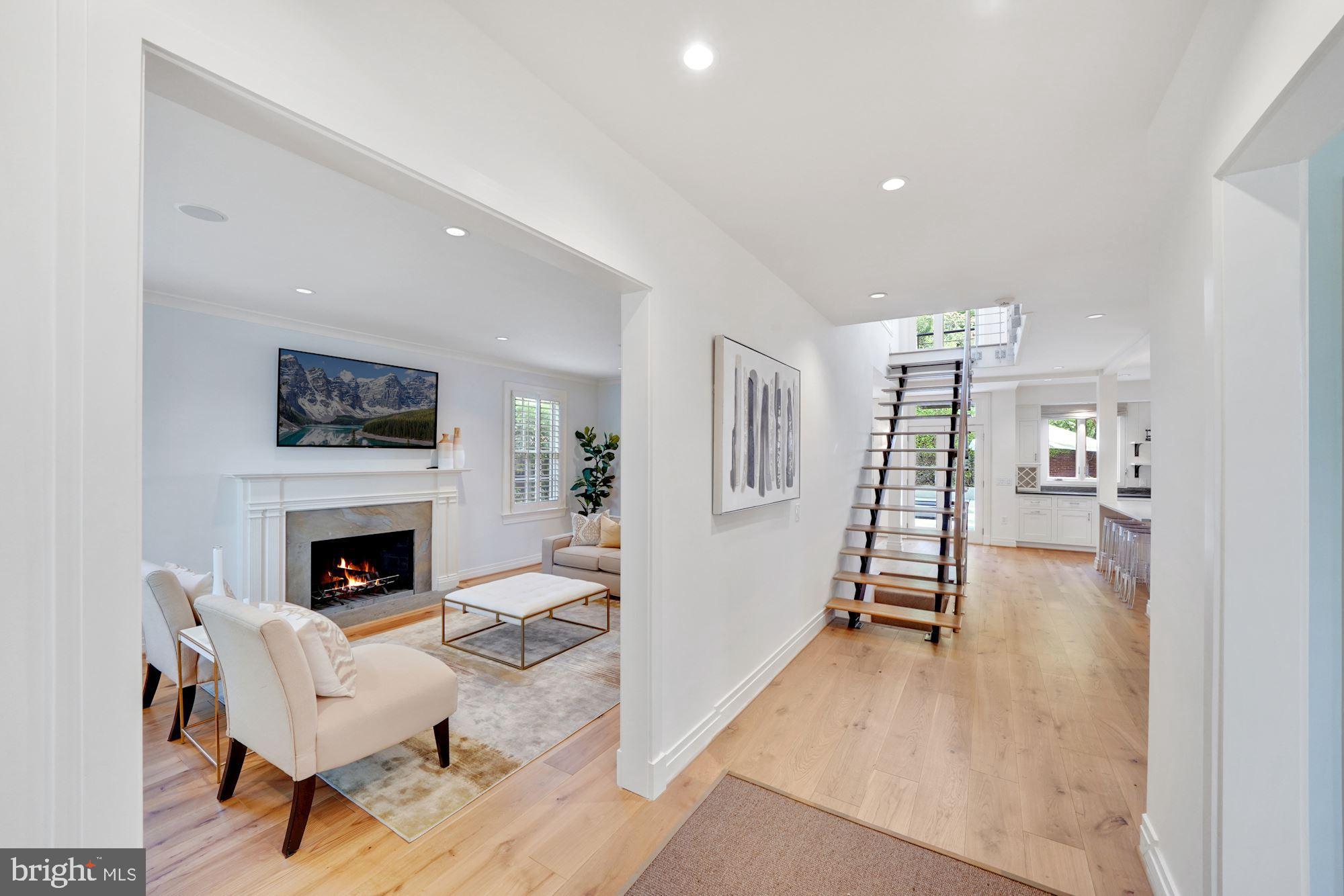 WESLEY HEIGHTS - Residential