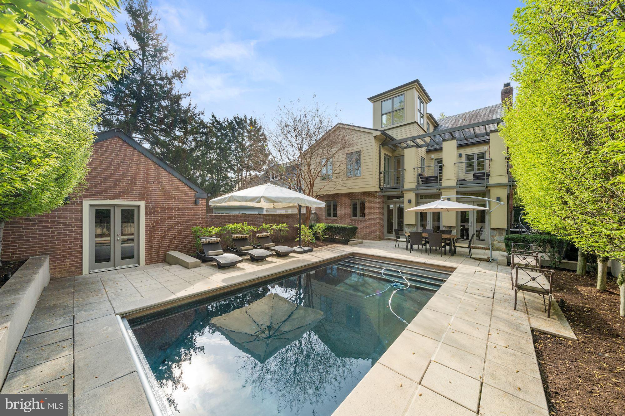 WESLEY HEIGHTS - Residential