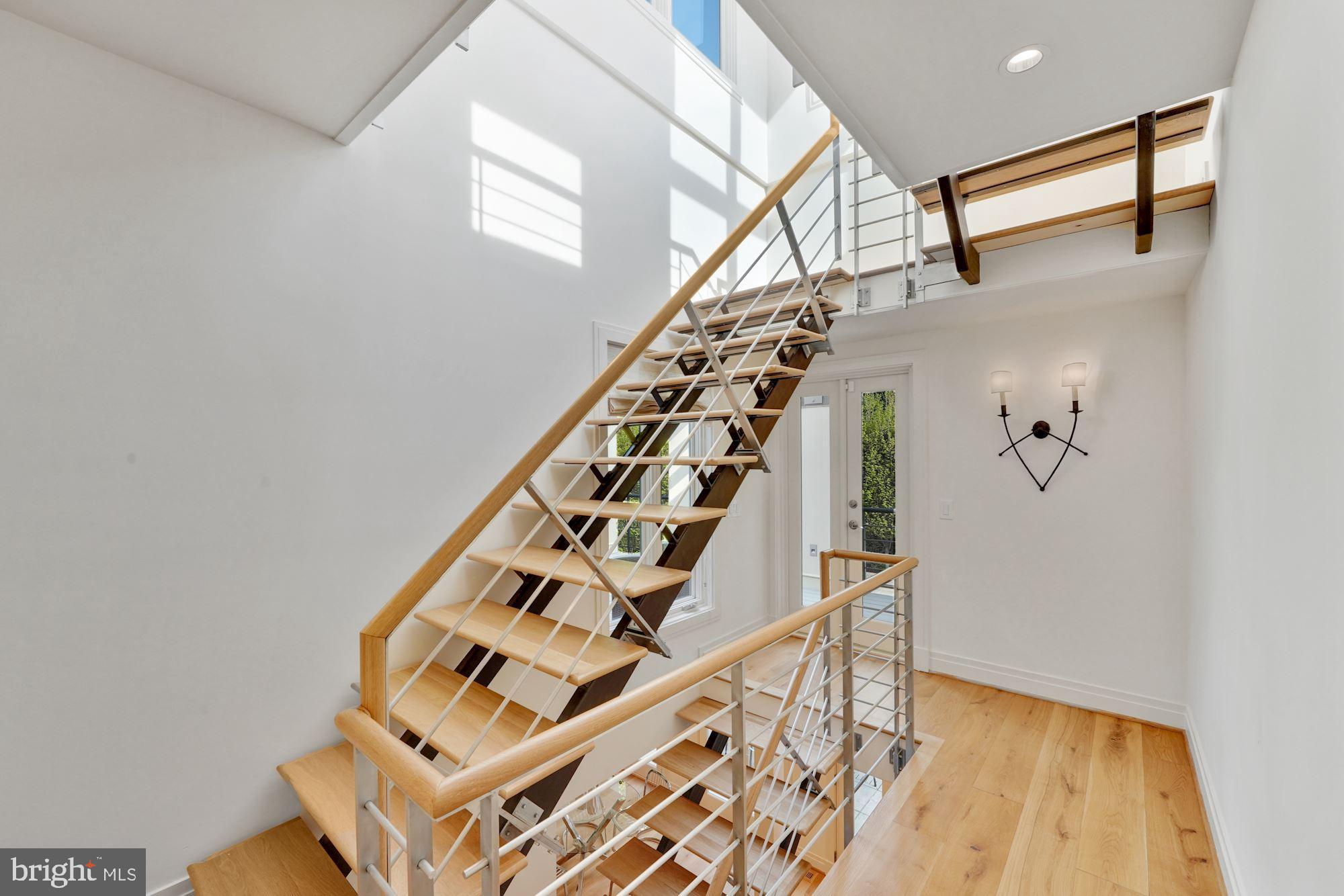 WESLEY HEIGHTS - Residential