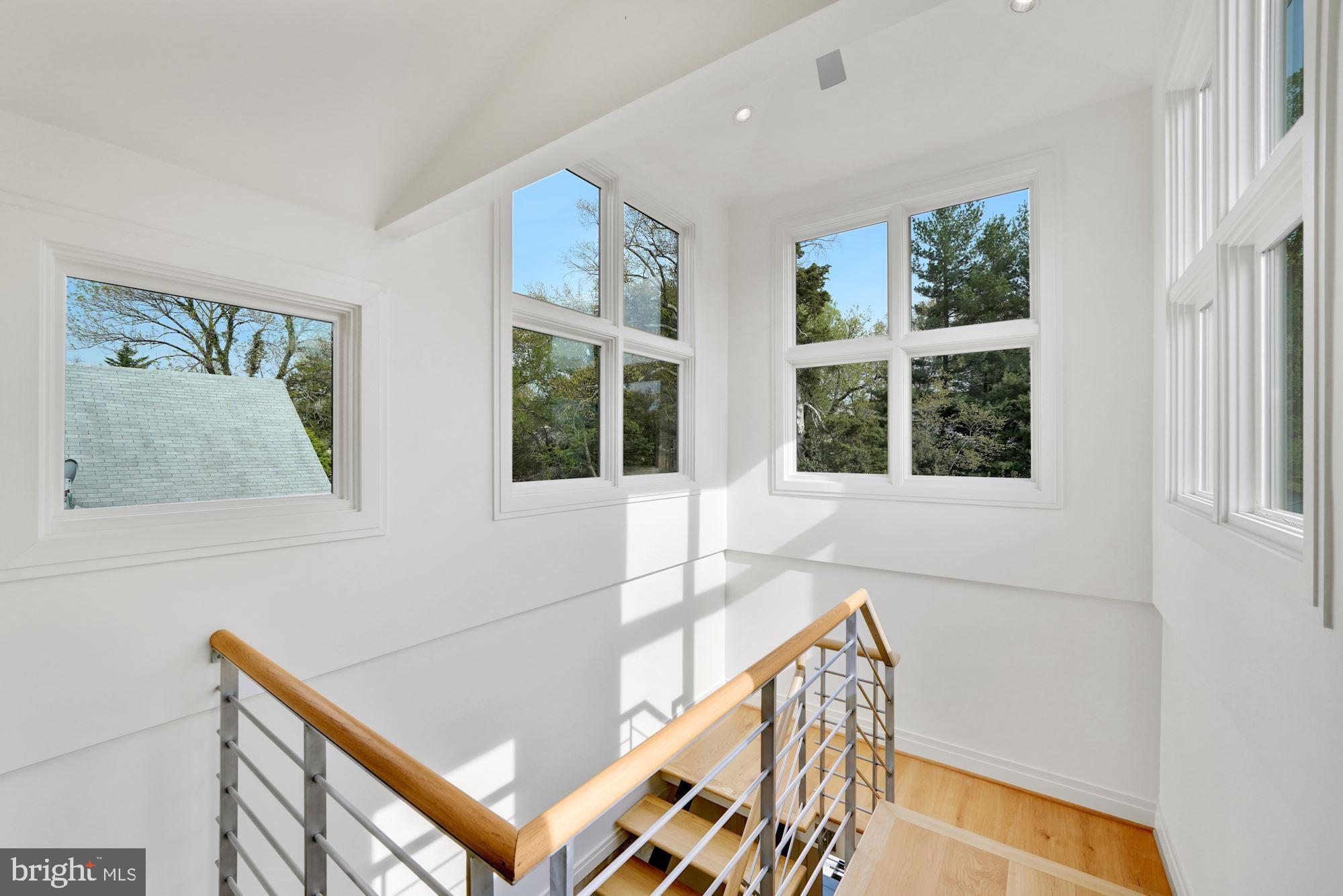 WESLEY HEIGHTS - Residential