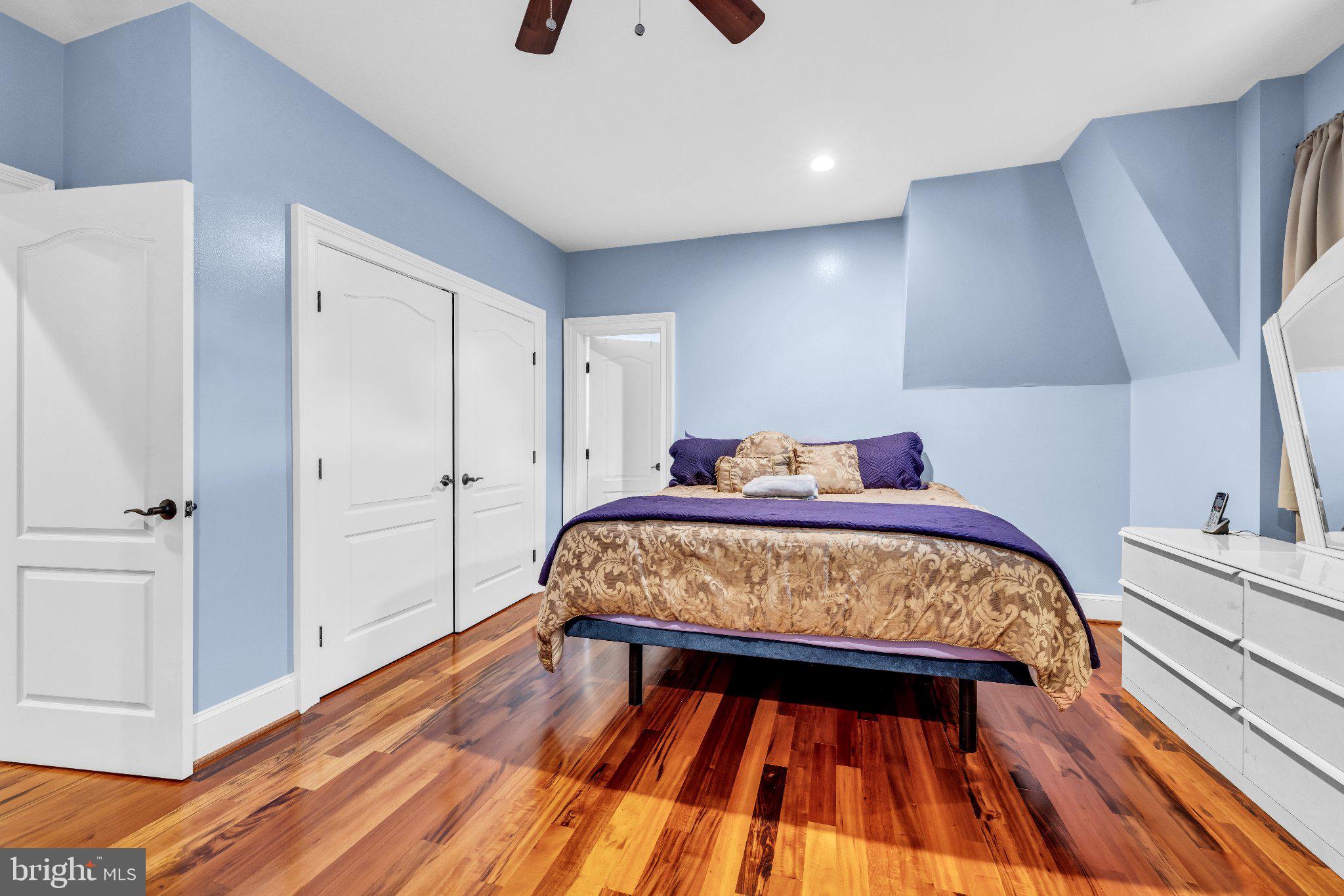 TIMBERLINE PARK - Residential