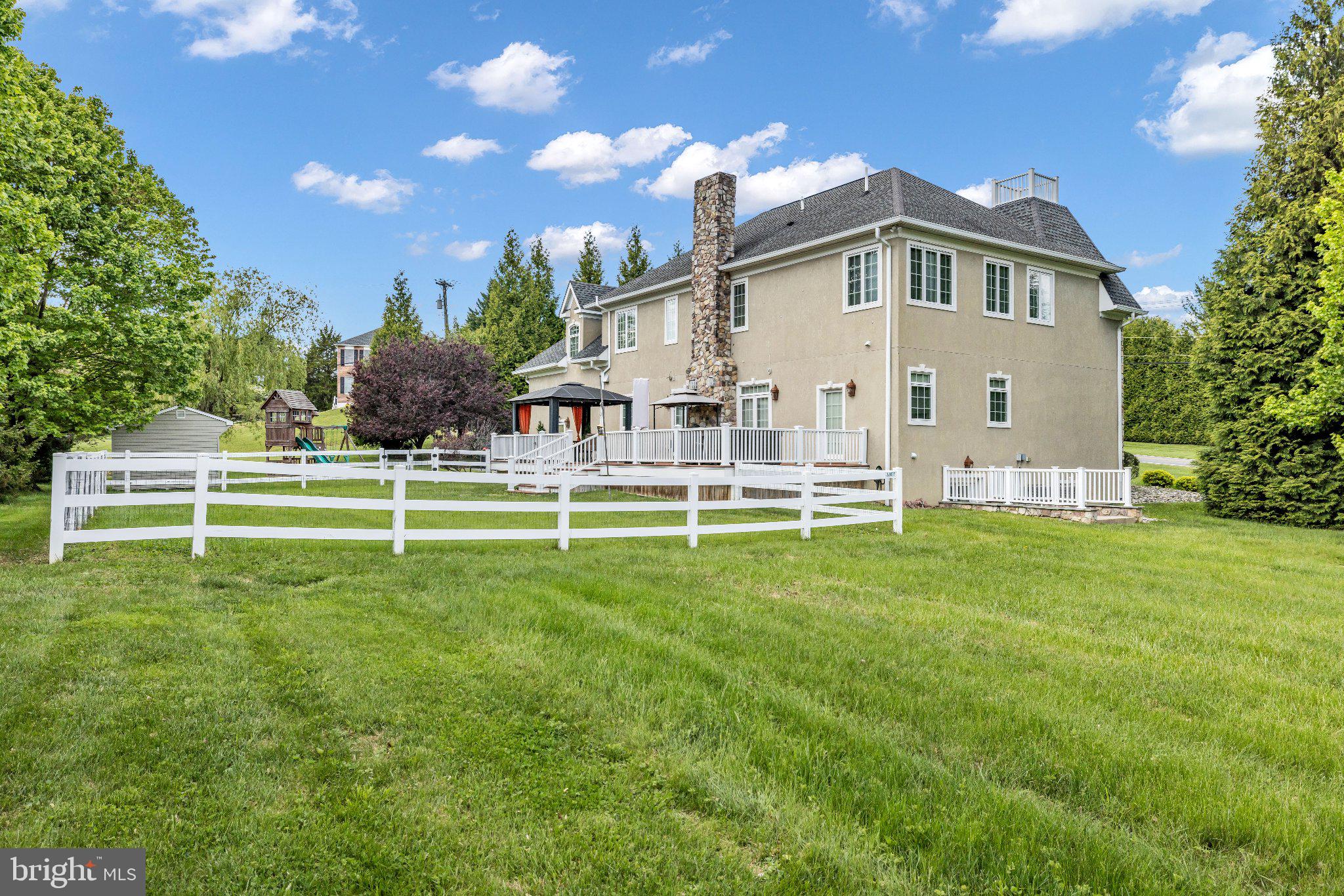 TIMBERLINE PARK - Residential