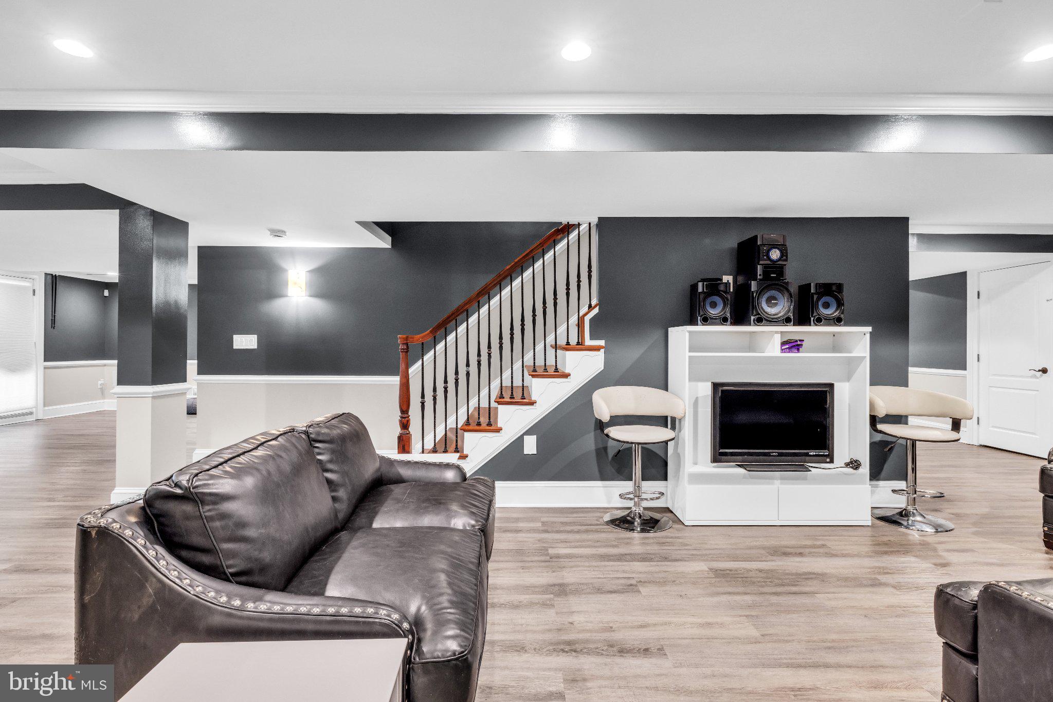 TIMBERLINE PARK - Residential