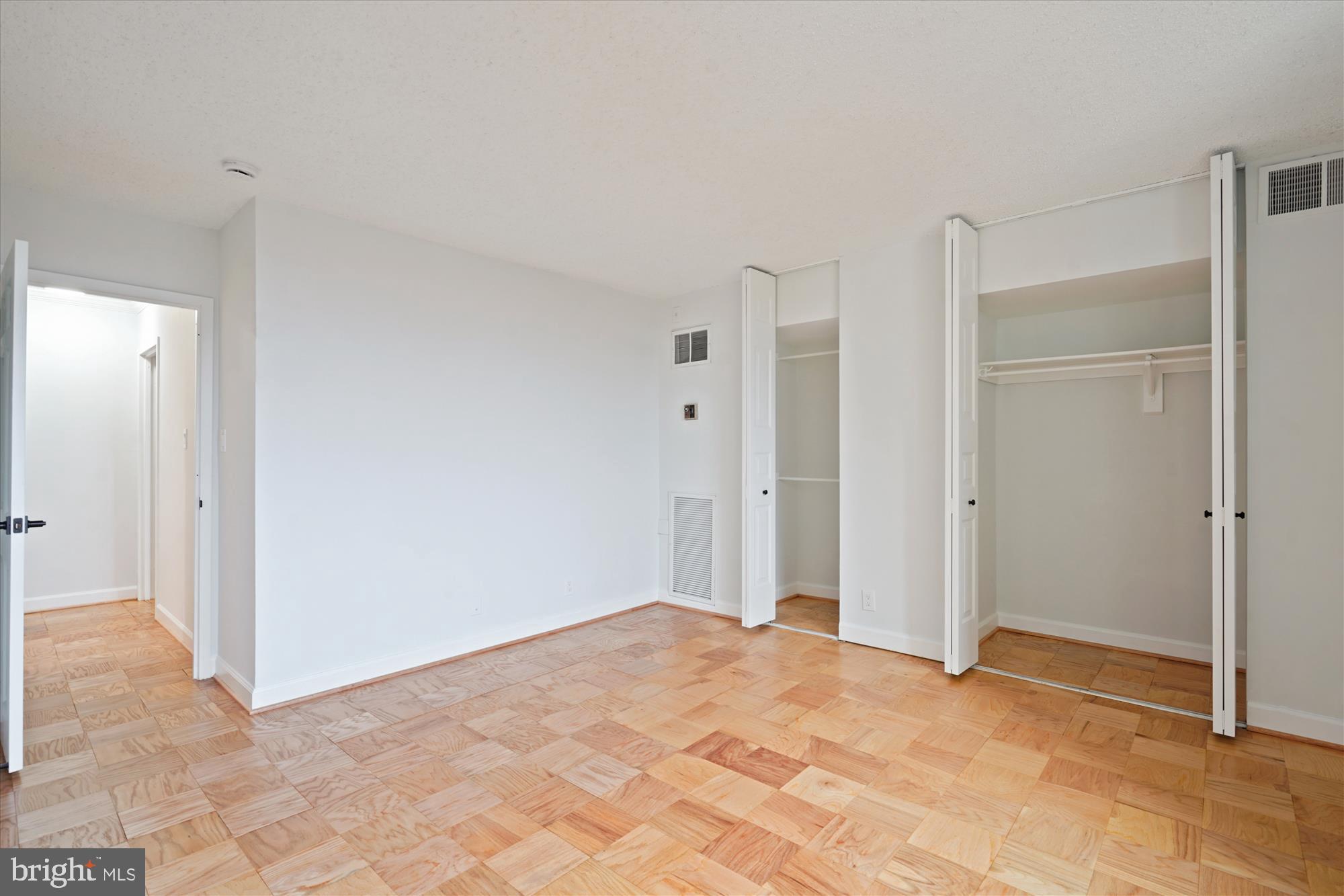 FRIENDSHIP HEIGHTS - Residential