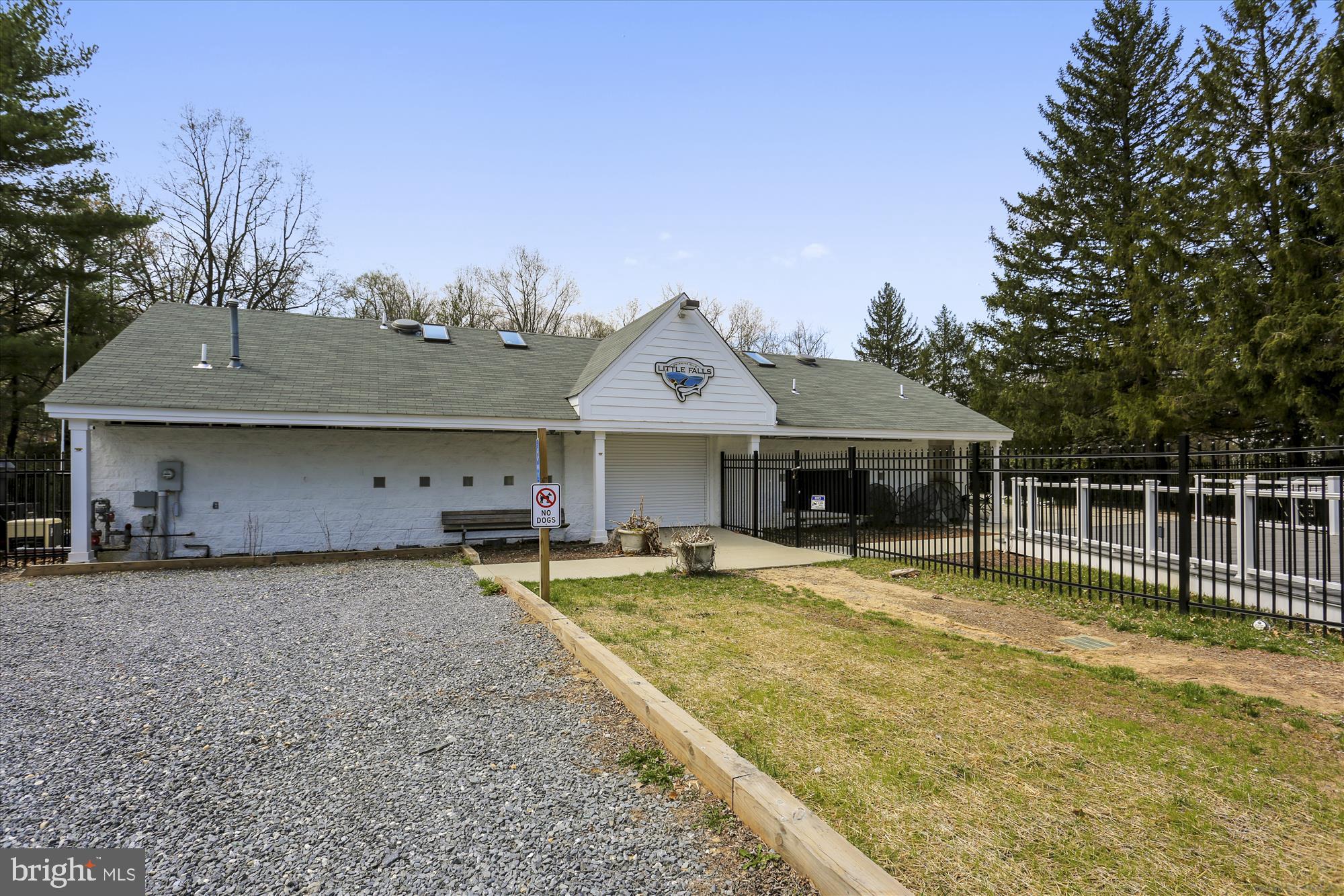 FRIENDSHIP HEIGHTS - Residential