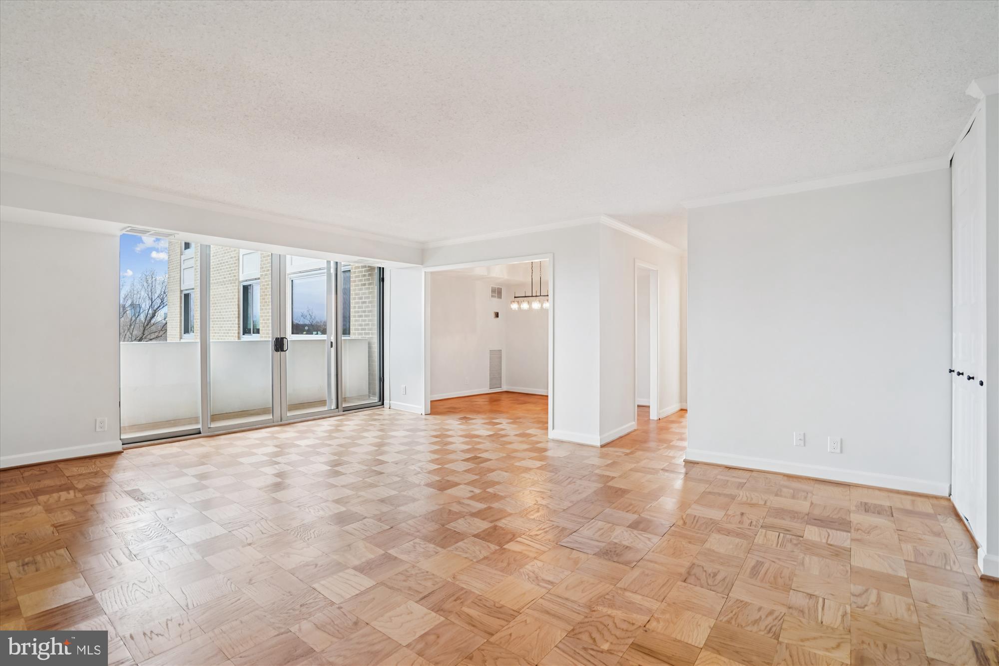 FRIENDSHIP HEIGHTS - Residential