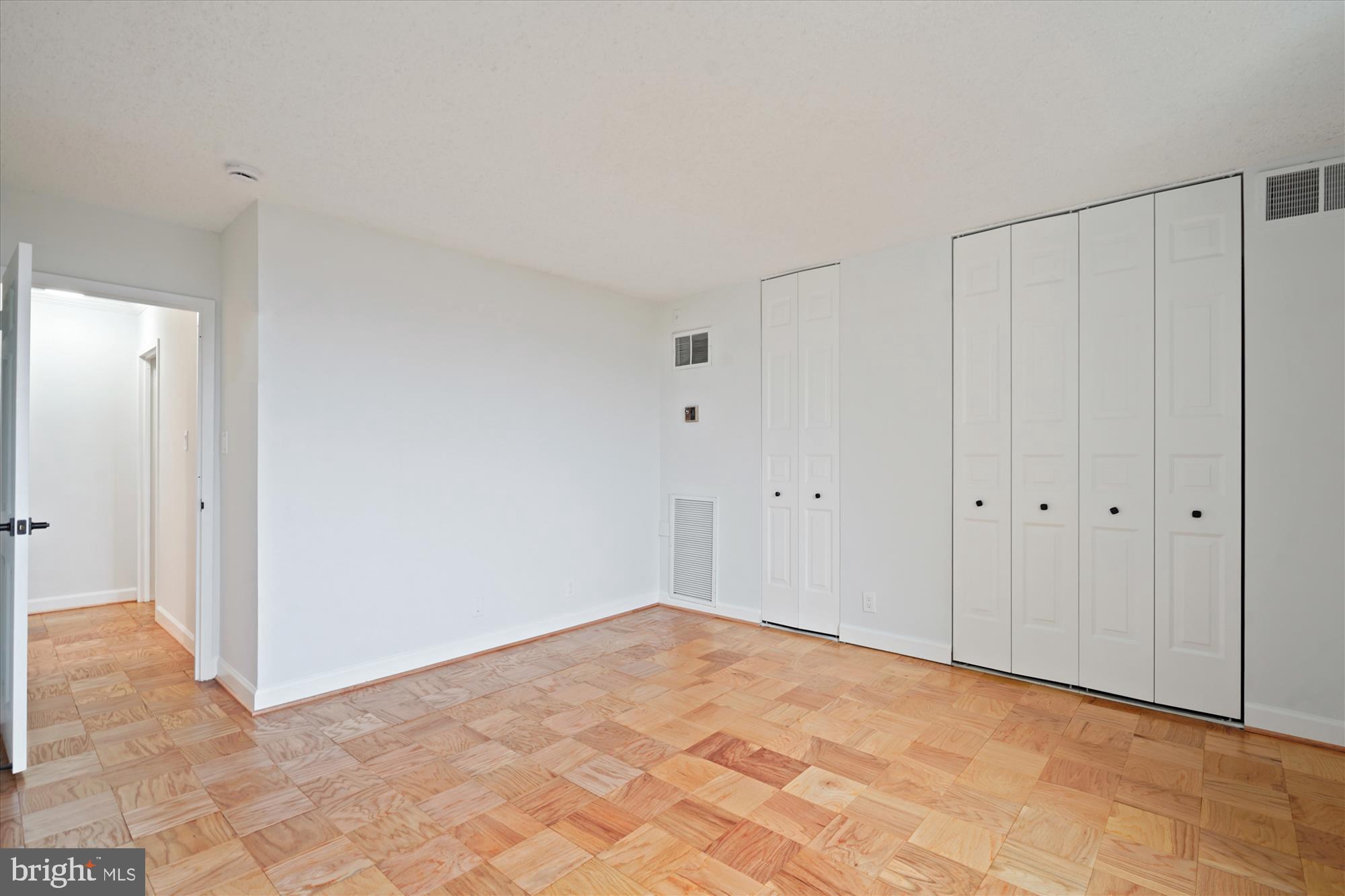 FRIENDSHIP HEIGHTS - Residential