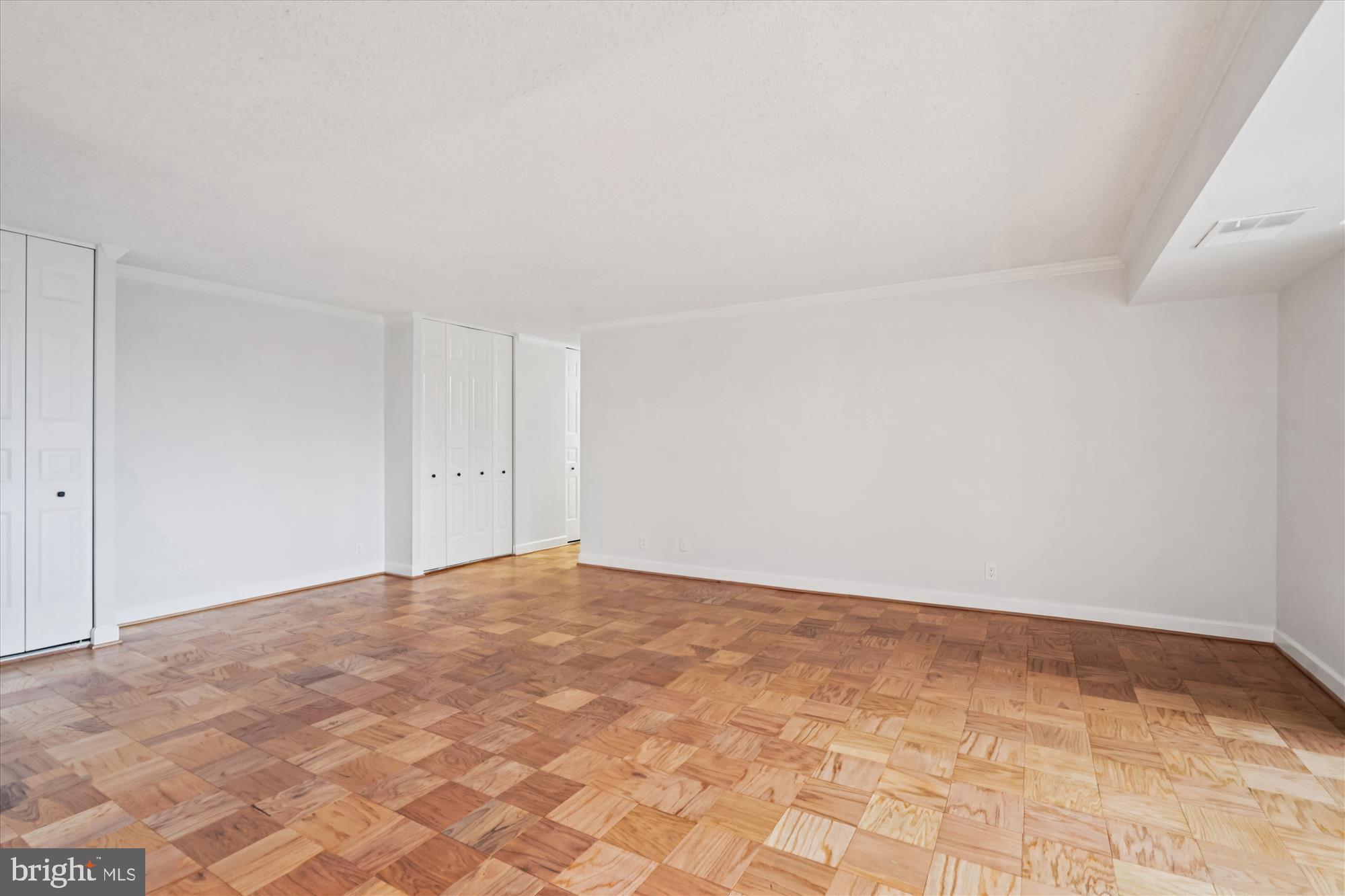 FRIENDSHIP HEIGHTS - Residential