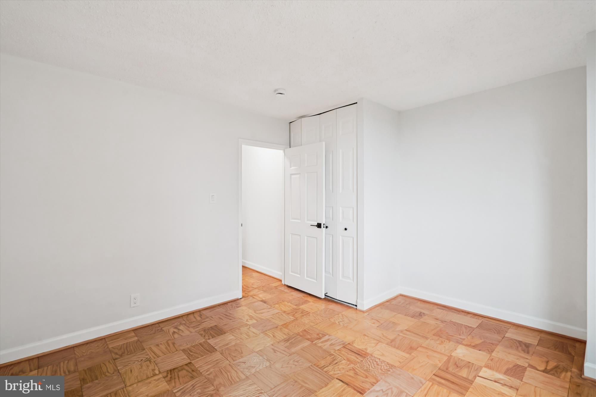 FRIENDSHIP HEIGHTS - Residential