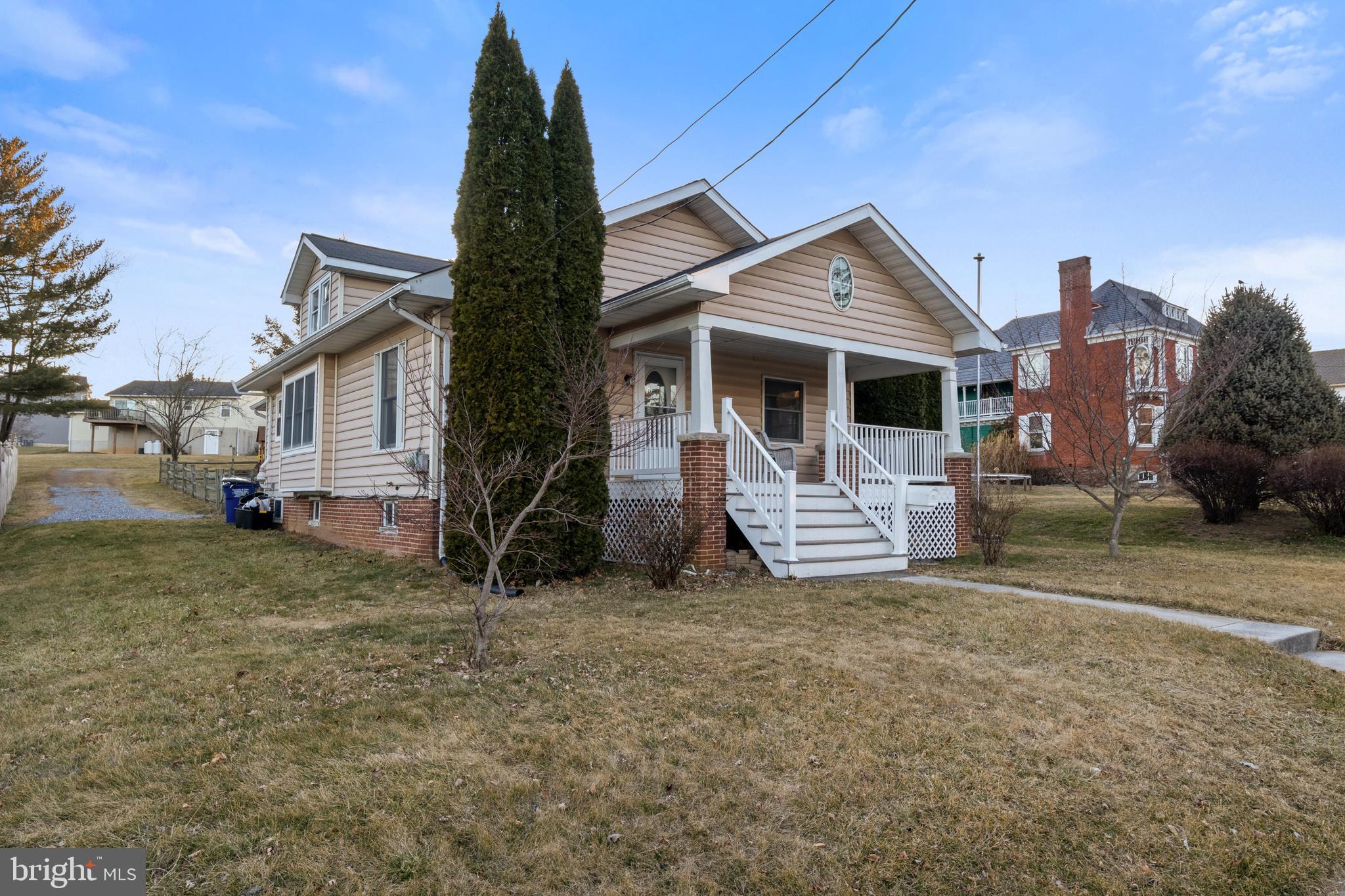 LITTLESTOWN - Residential