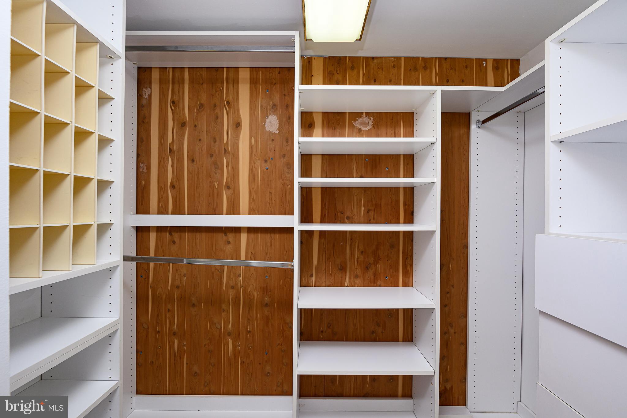 HORIZON HOUSE - Residential