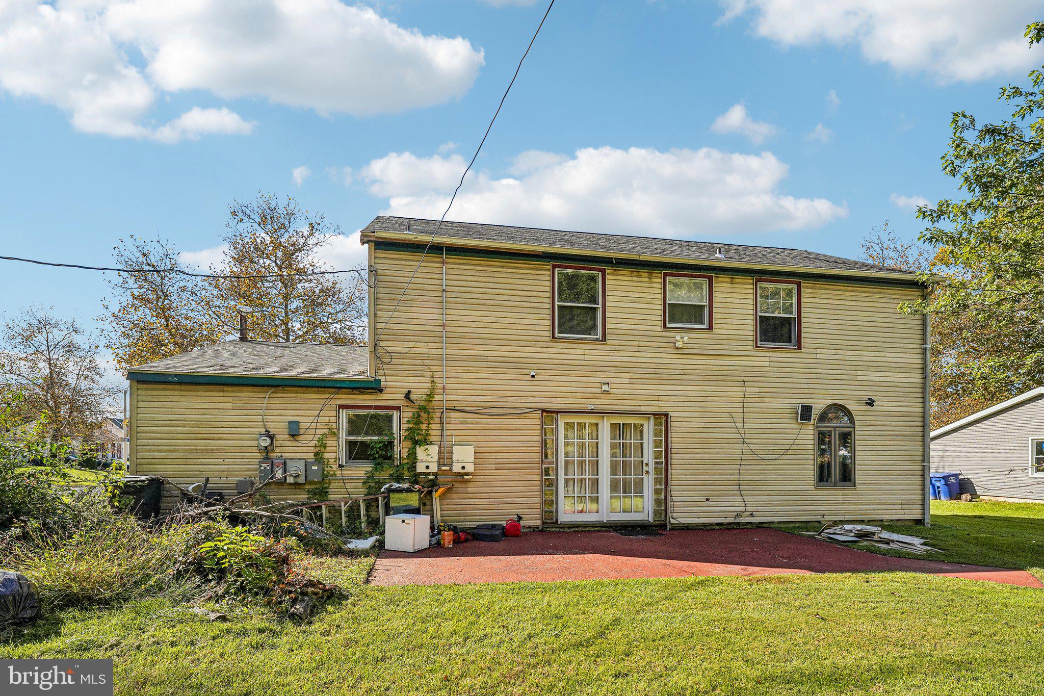 53 S GENESEE LANE