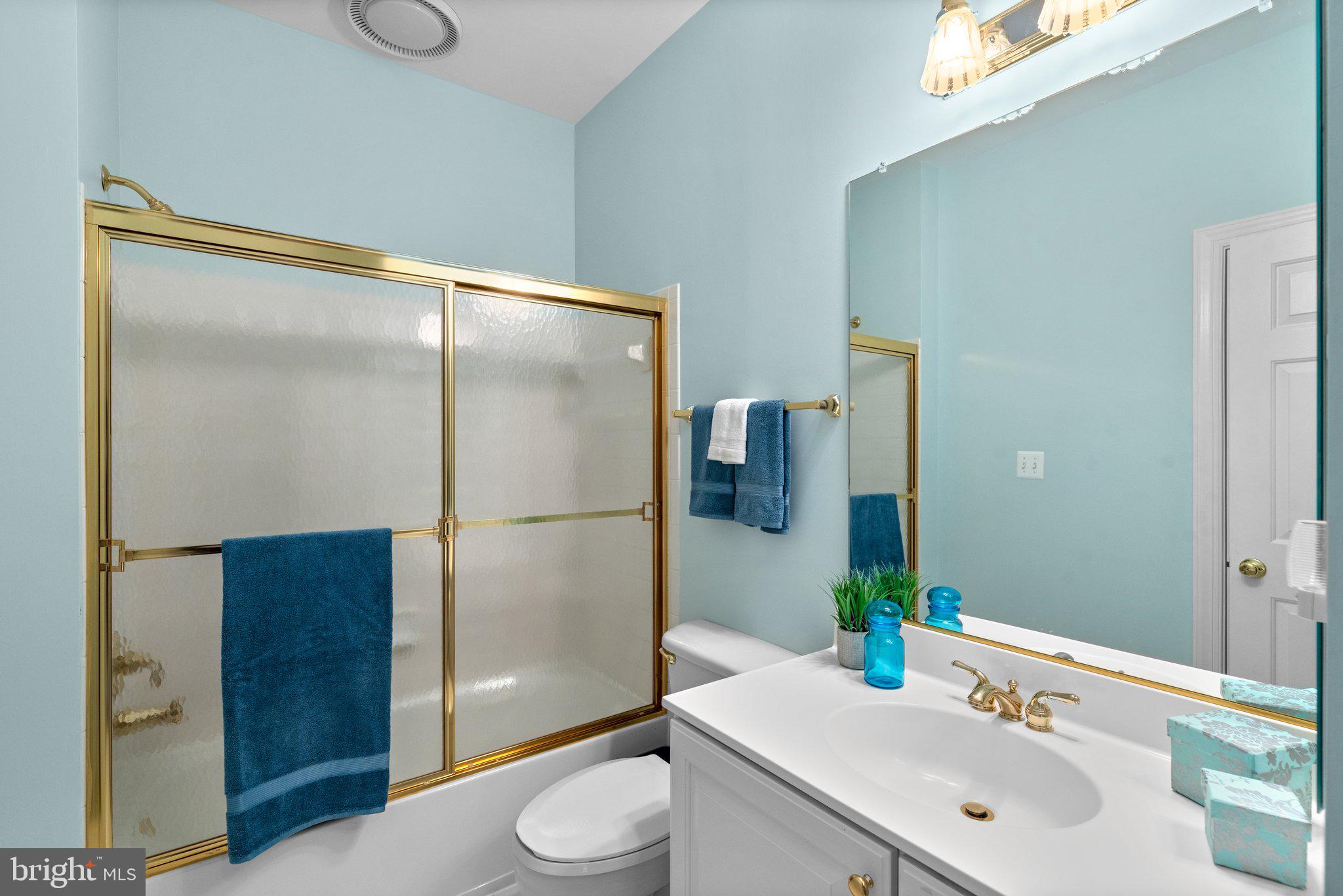 SOUTH RIVER COLONY - Residential