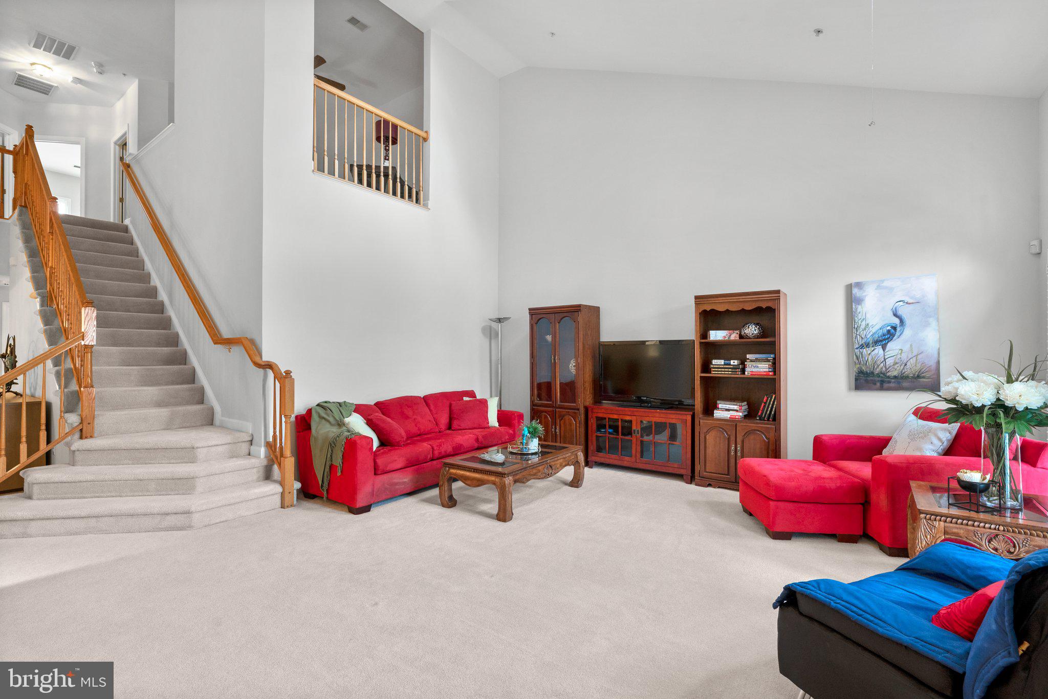 SOUTH RIVER COLONY - Residential