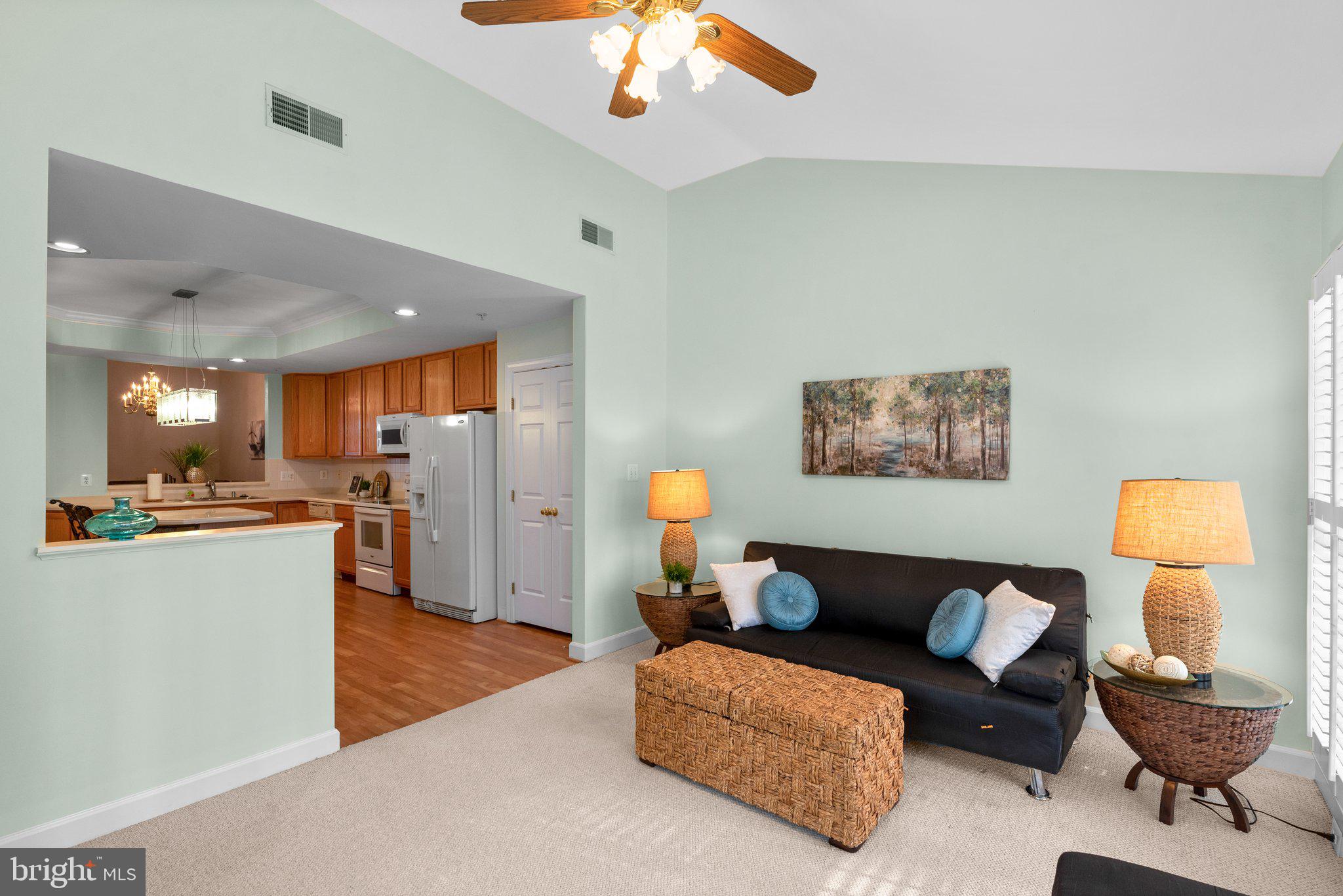 SOUTH RIVER COLONY - Residential