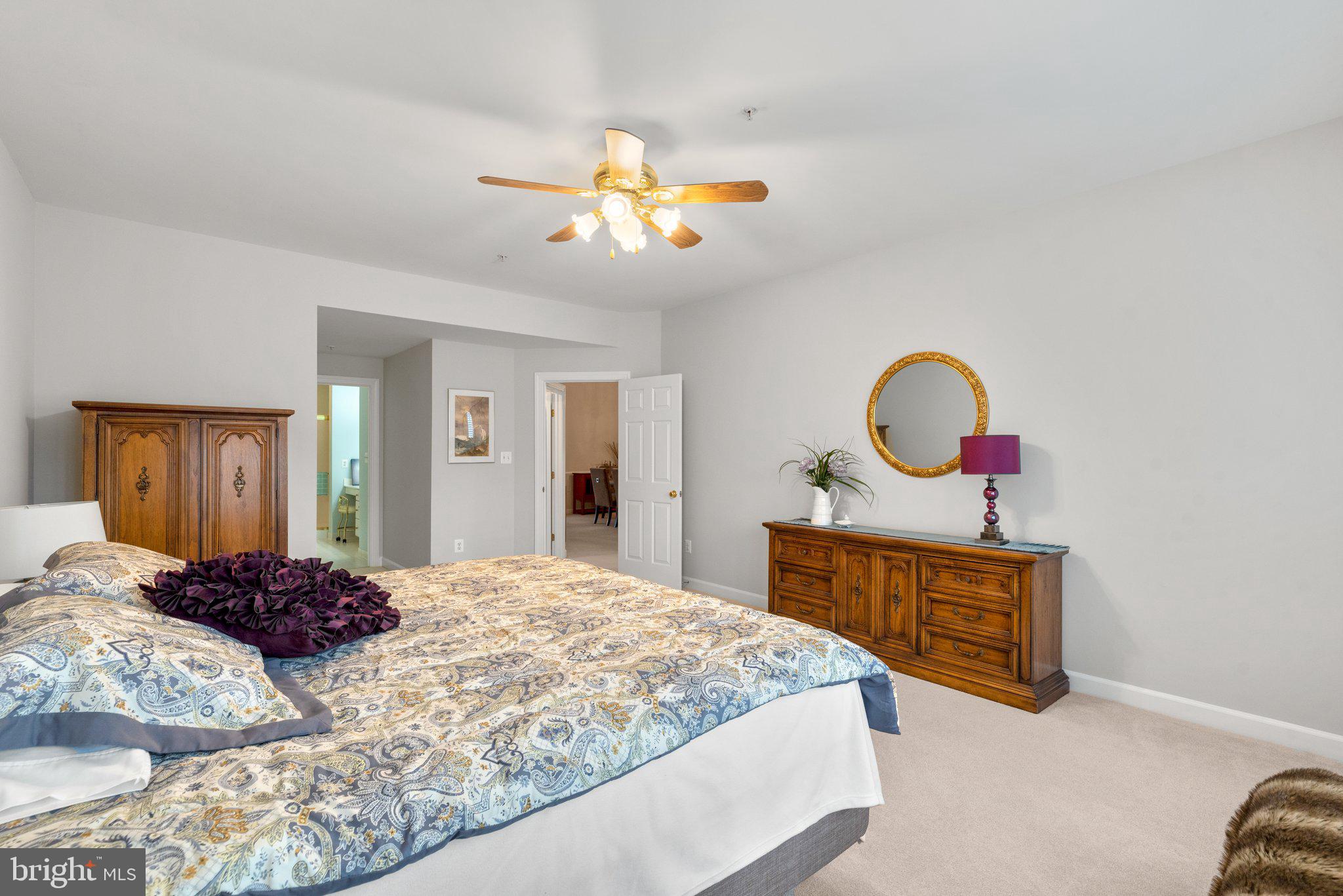 SOUTH RIVER COLONY - Residential