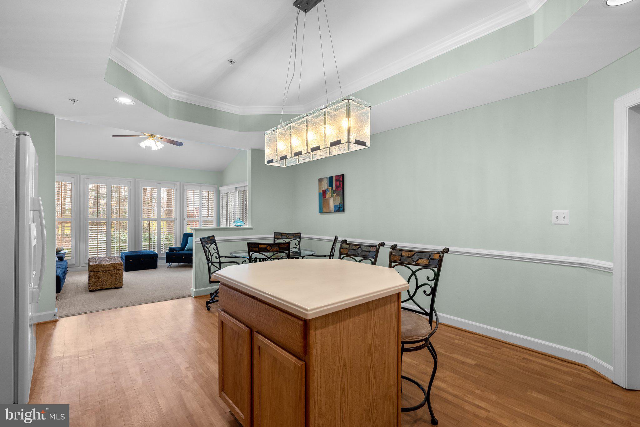 SOUTH RIVER COLONY - Residential