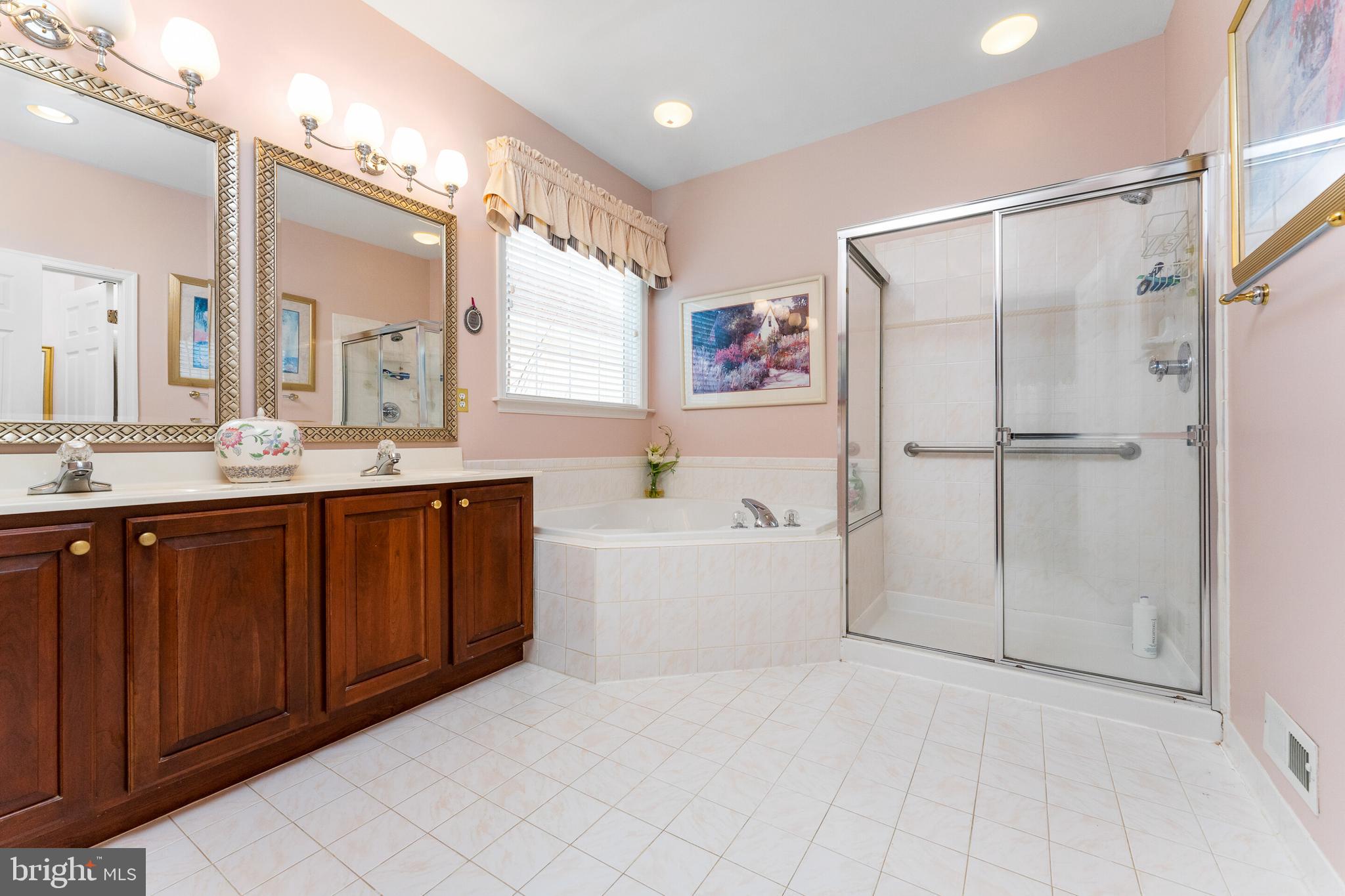 HERITAGE HUNT - Residential