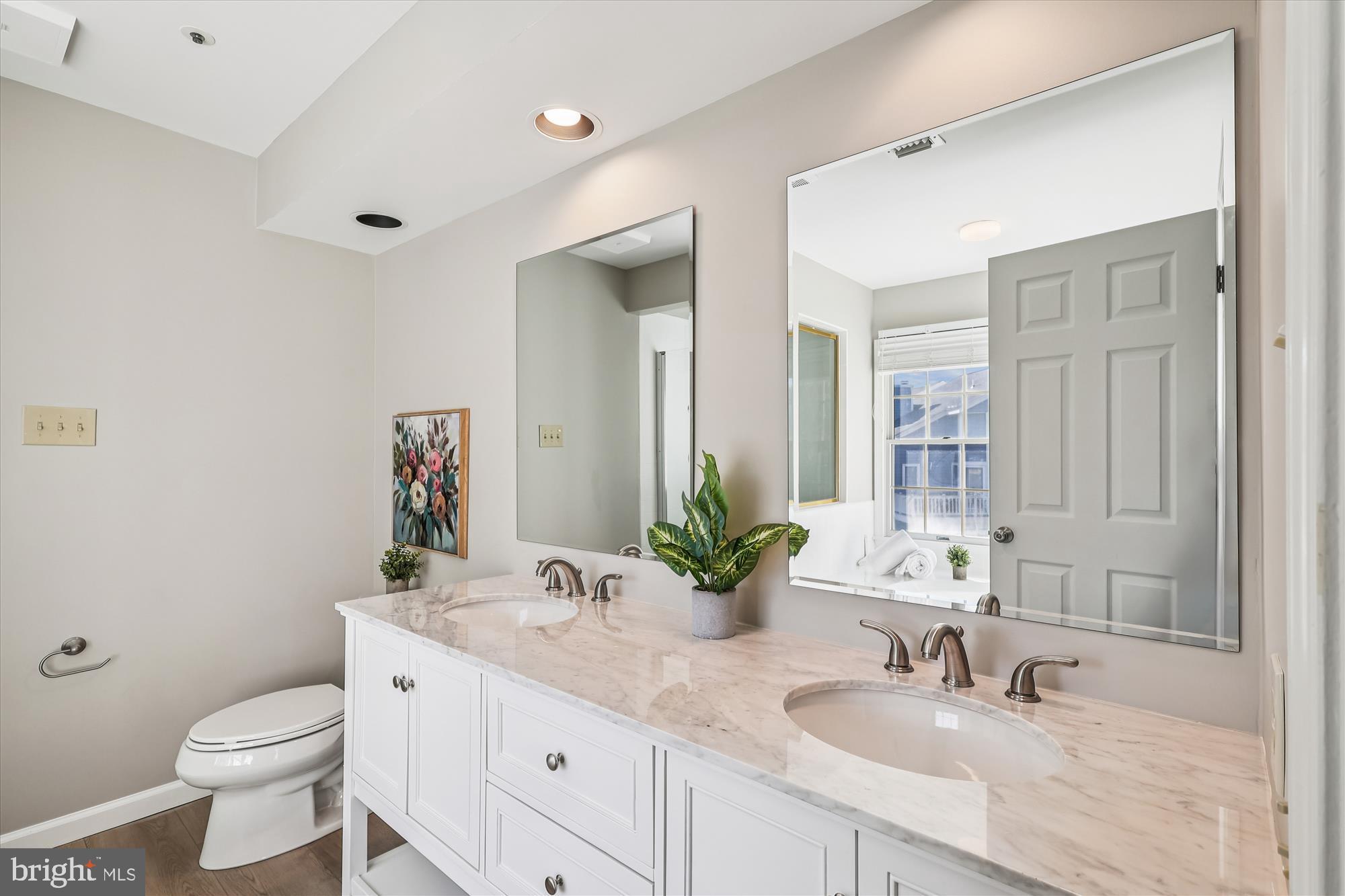 RIVA TRACE - Residential