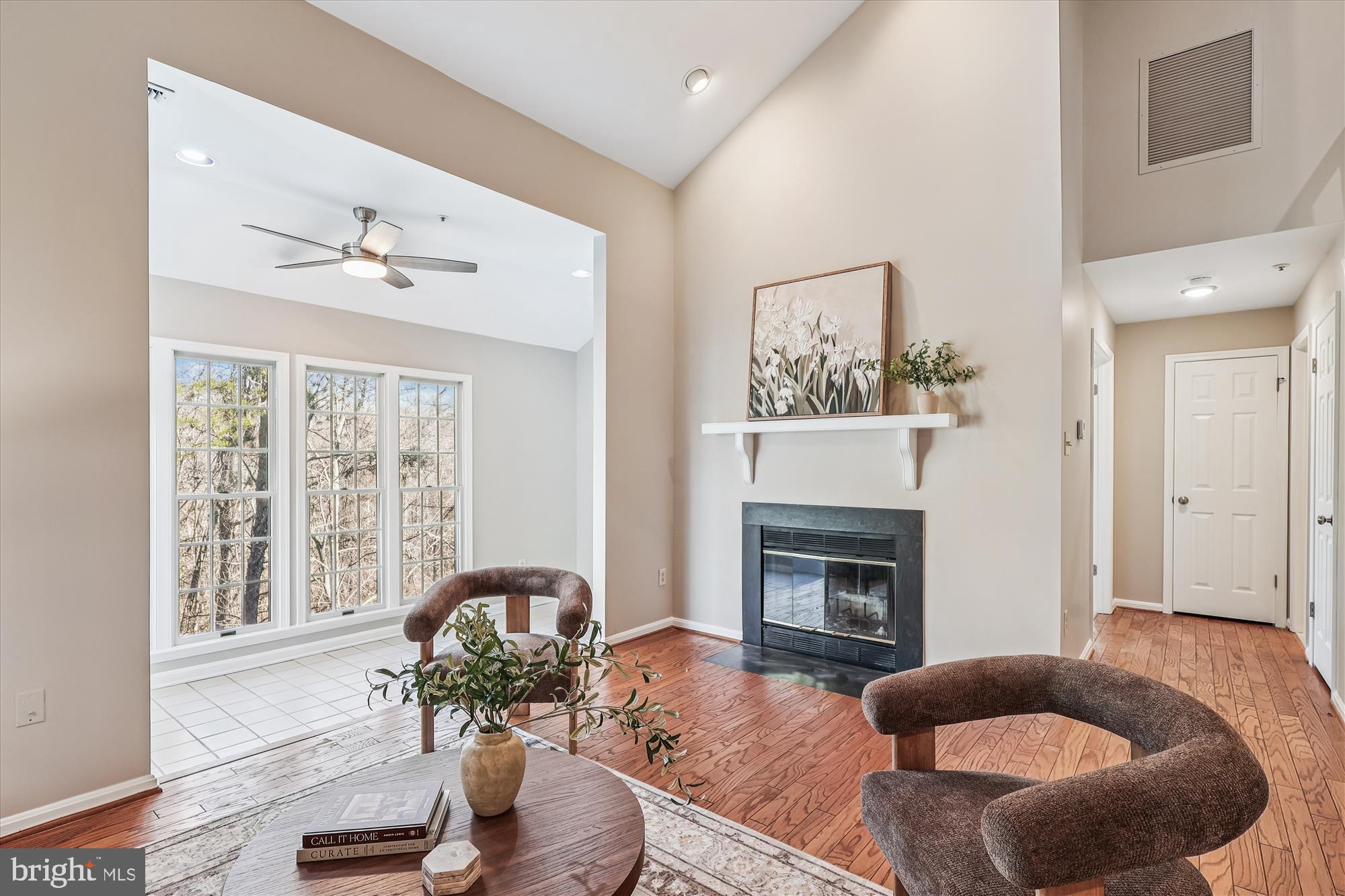 RIVA TRACE - Residential