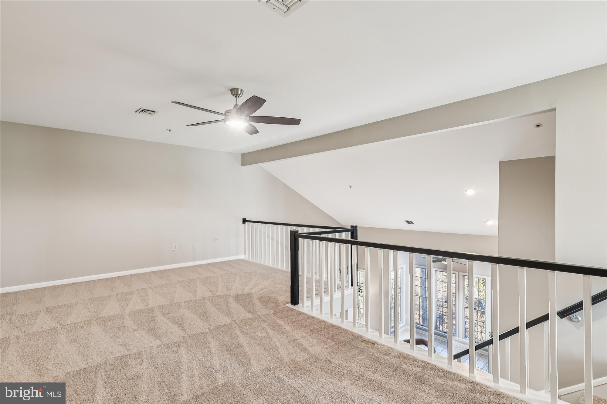 RIVA TRACE - Residential