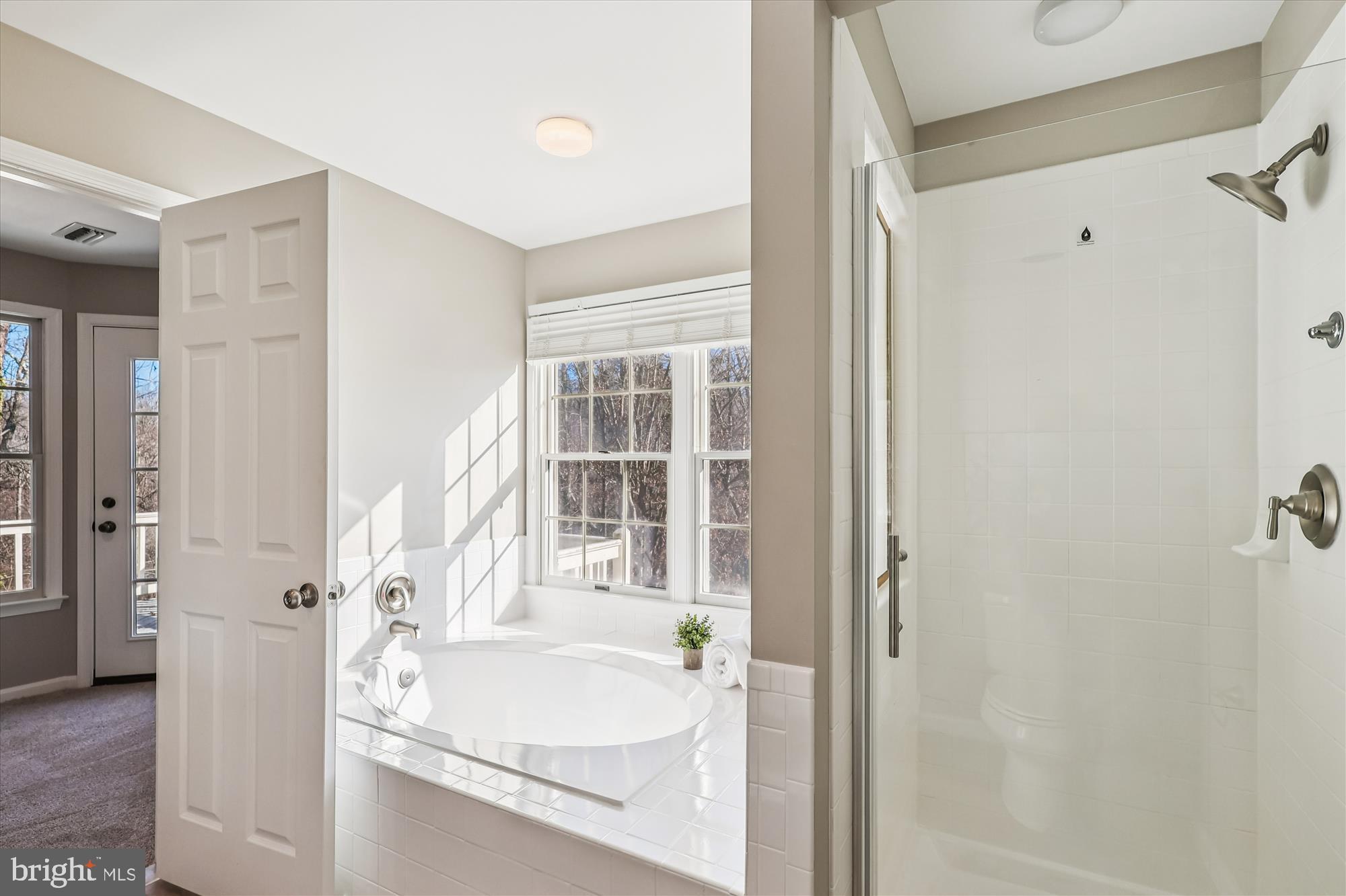 RIVA TRACE - Residential