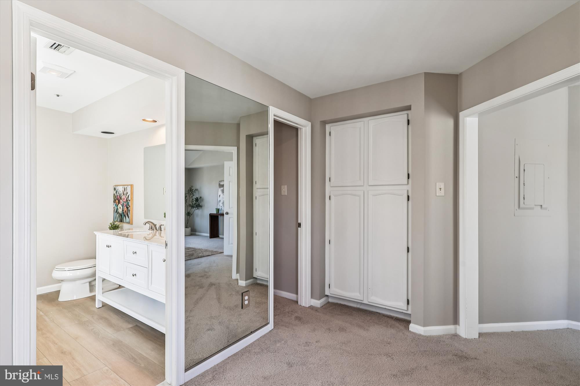 RIVA TRACE - Residential