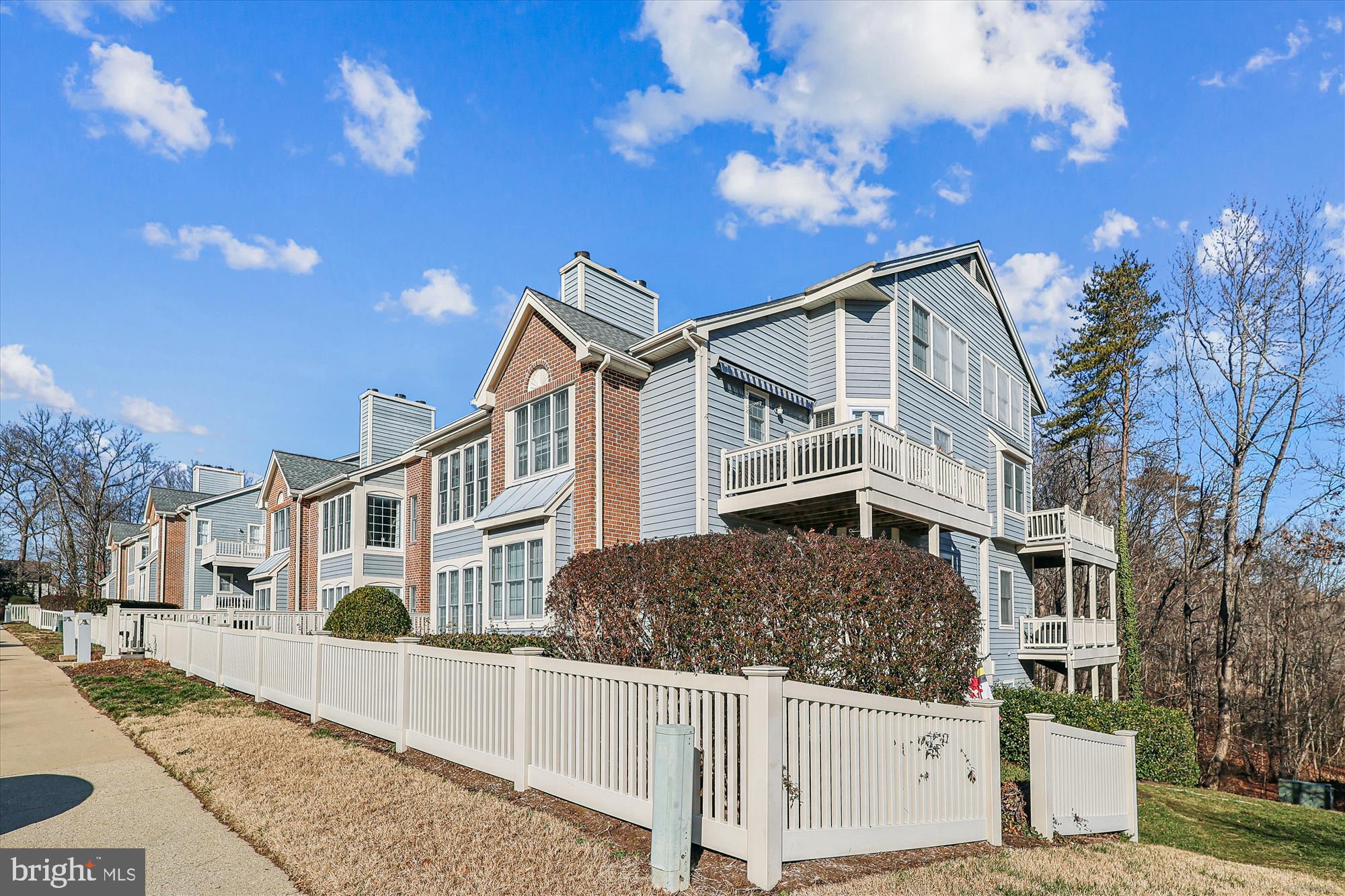 RIVA TRACE - Residential