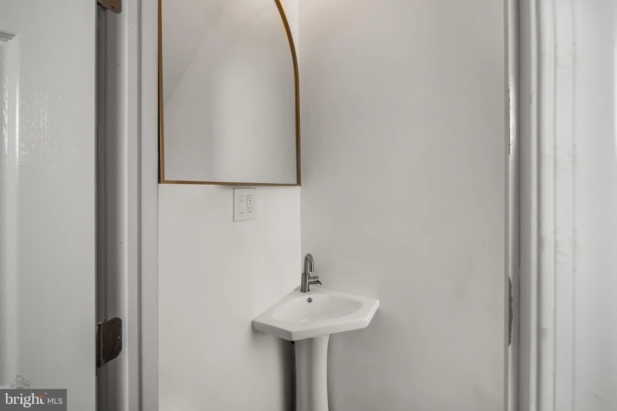 Philadelphia, Pennsylvania 19119, United States, 5 Bedrooms Bedrooms, ,4 BathroomsBathrooms,Residential,Coming Soon,221958