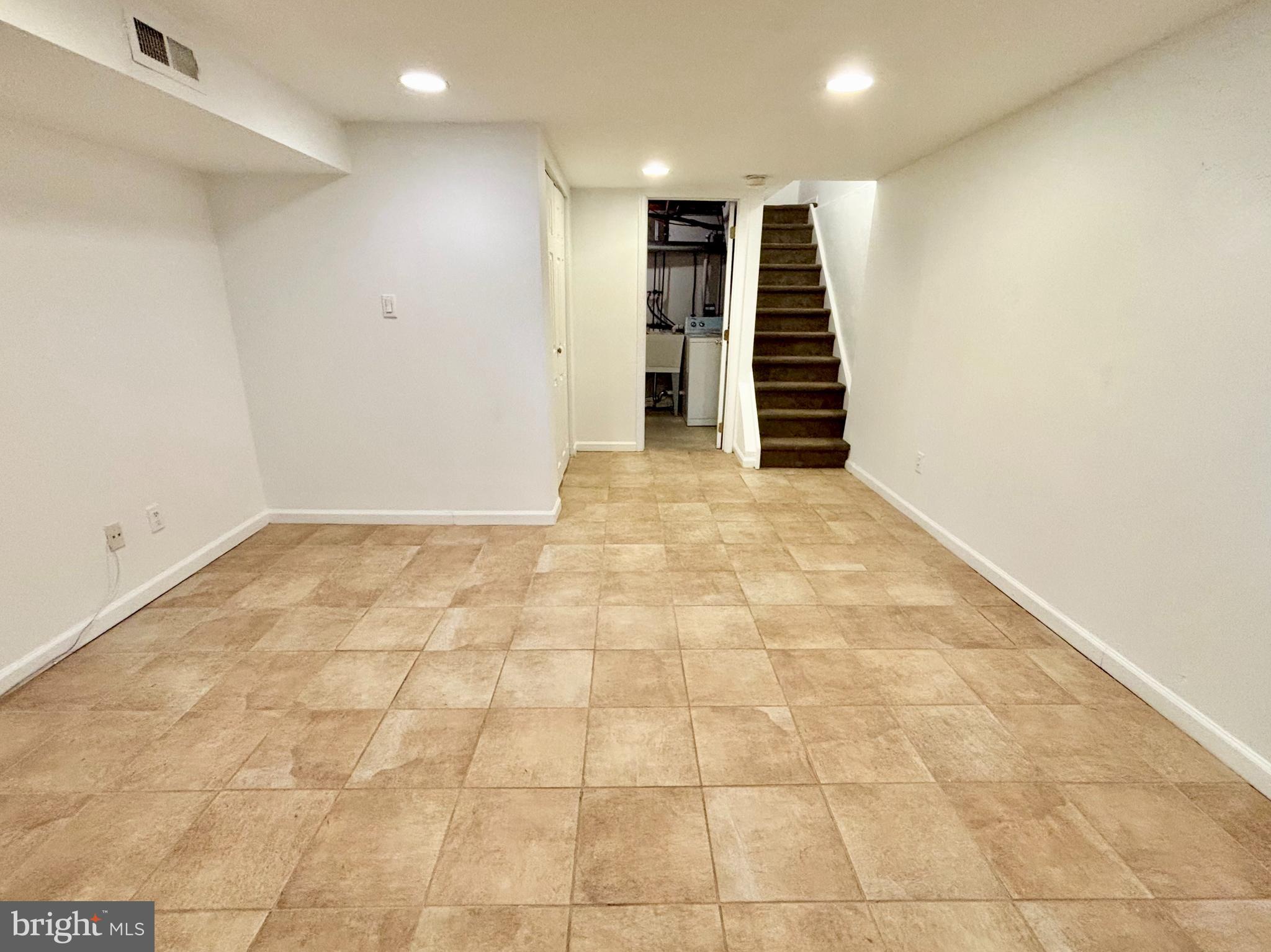 GRADUATE HOSPITAL - Residential