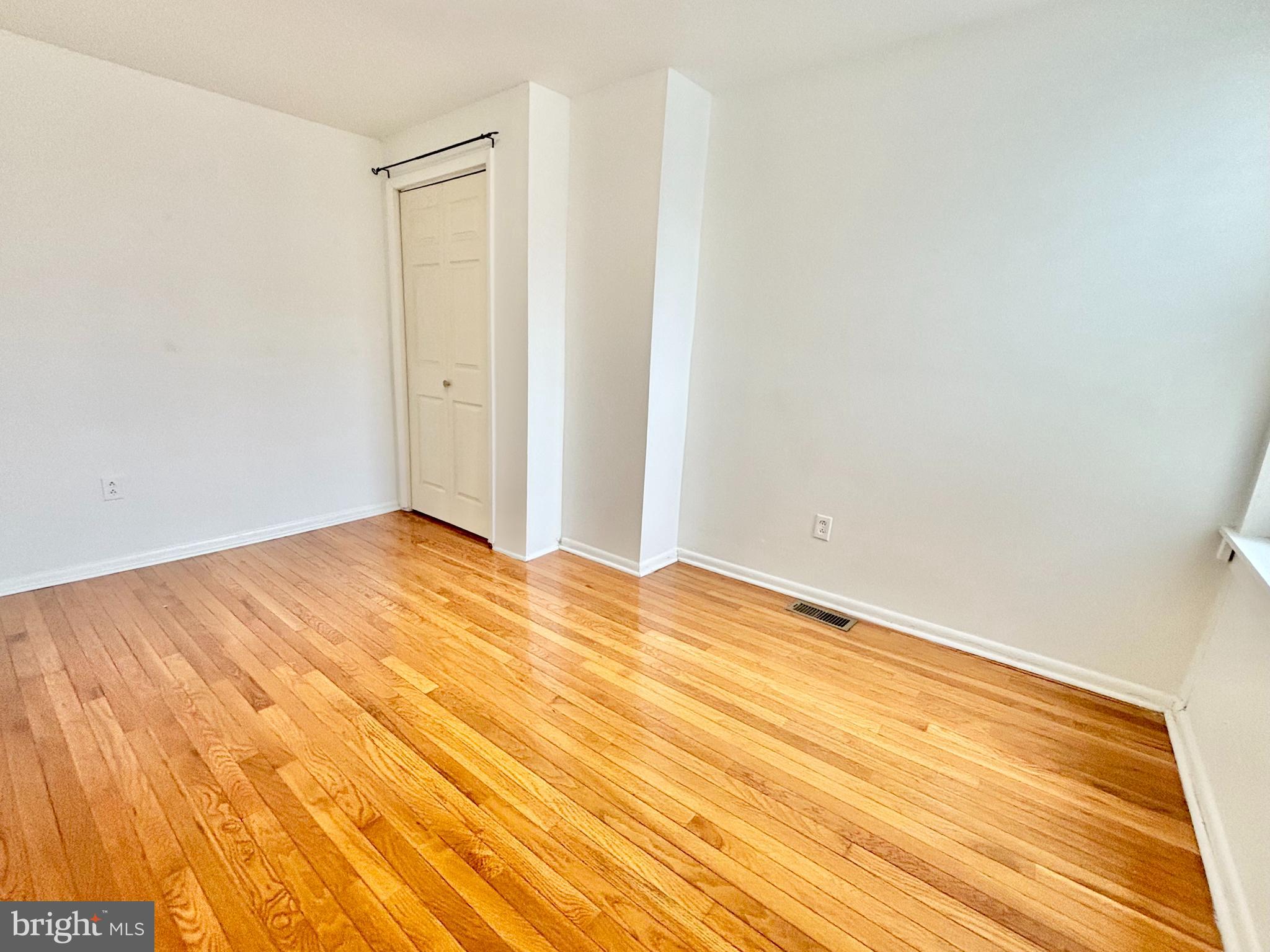 GRADUATE HOSPITAL - Residential