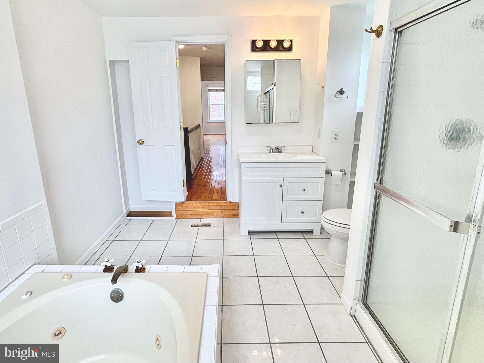 GRADUATE HOSPITAL - Residential