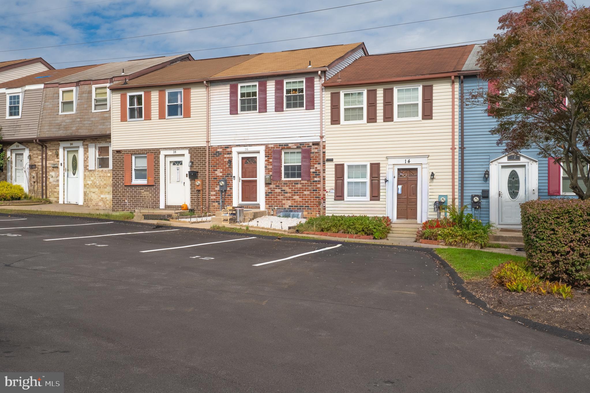 GARRISON RIDGE - Residential