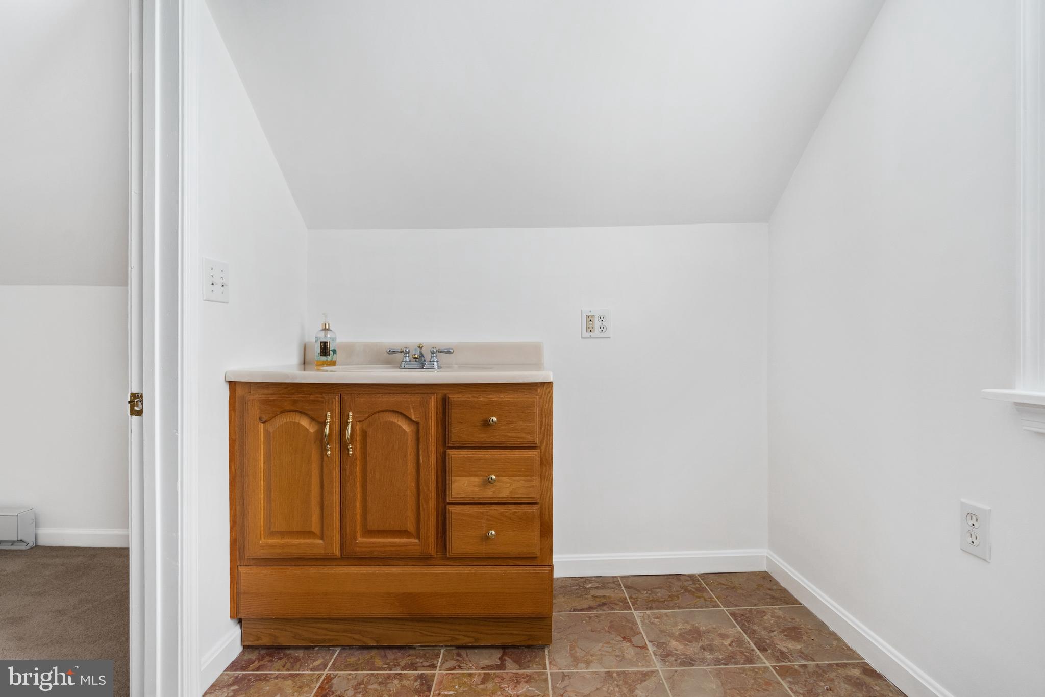 LINTHICUM - Residential