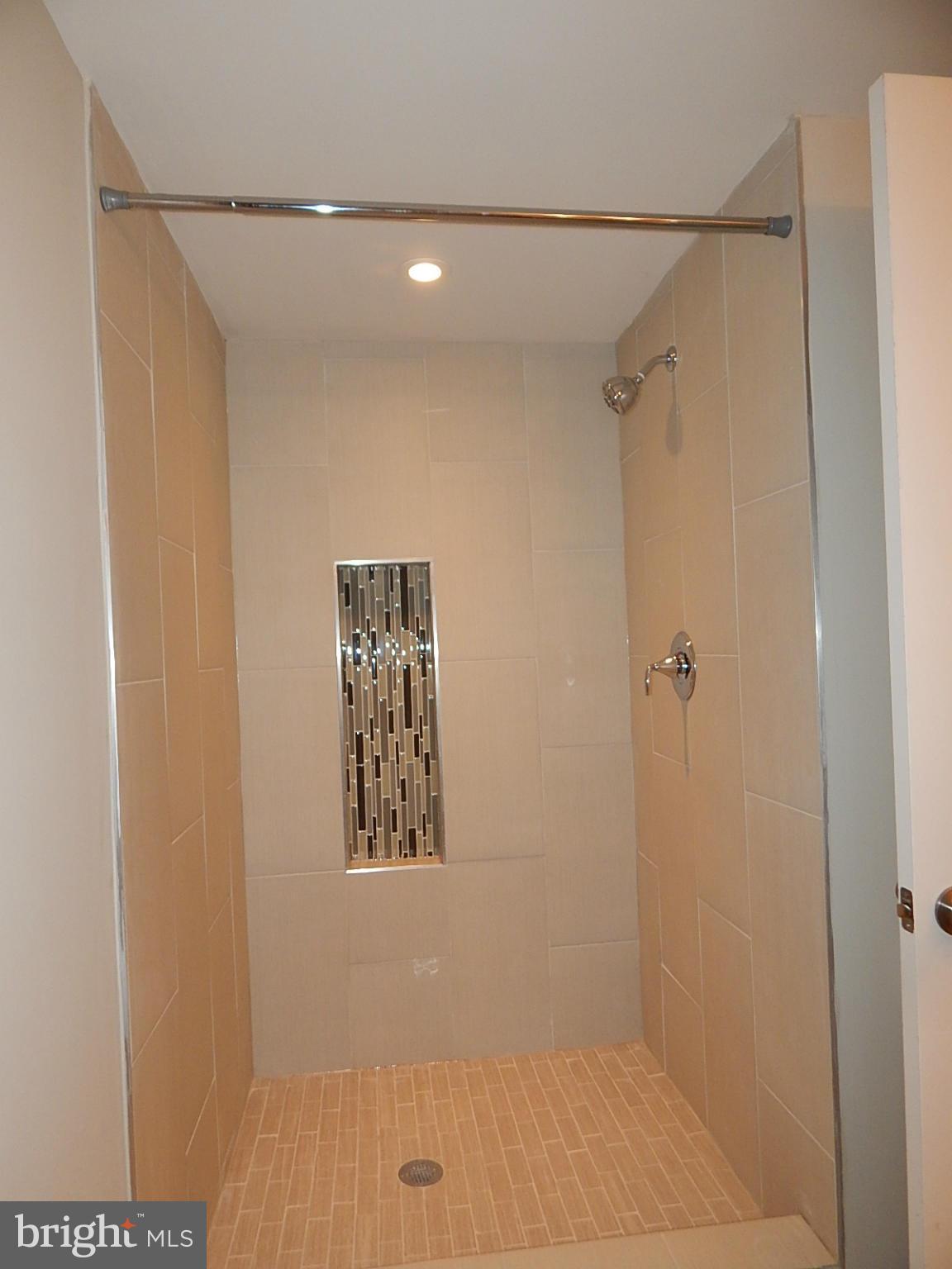 NORTH INDIAN HEAD ESTATES - Residential